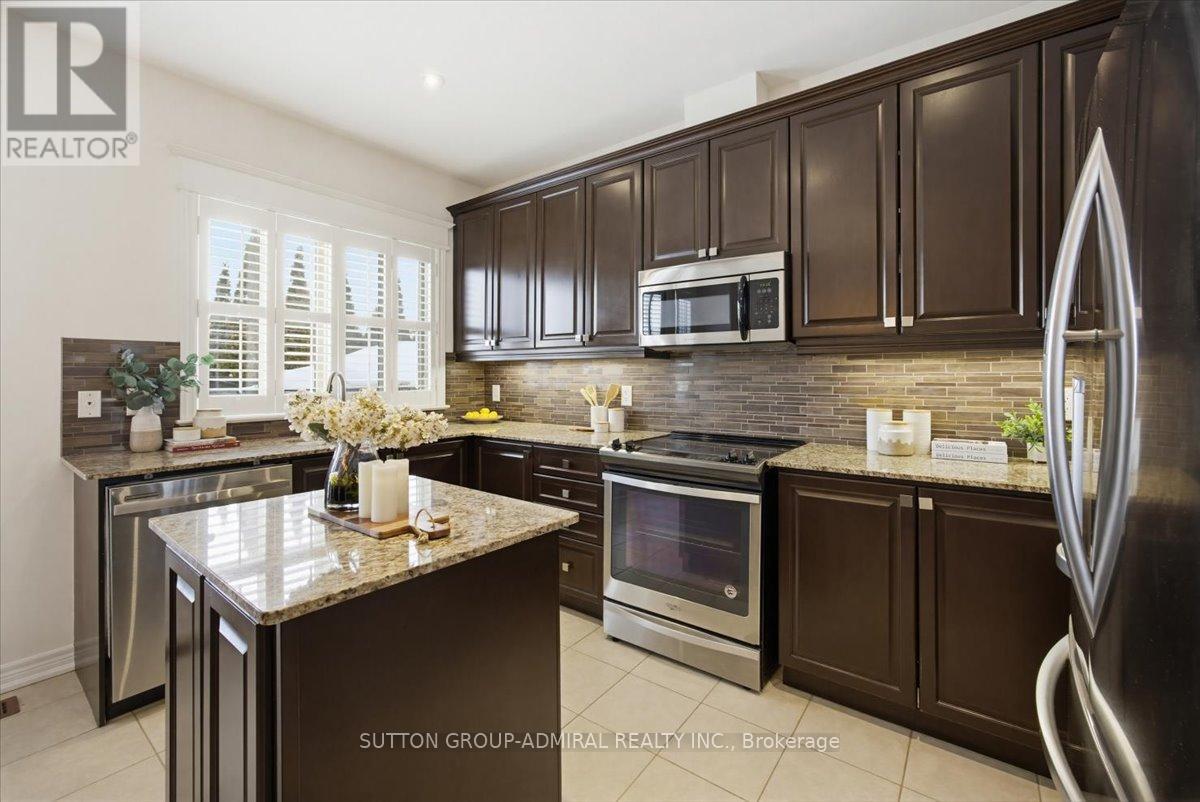 68 Southvale Drive, Vaughan, Ontario  L6A 0Y6 - Photo 13 - N12749810