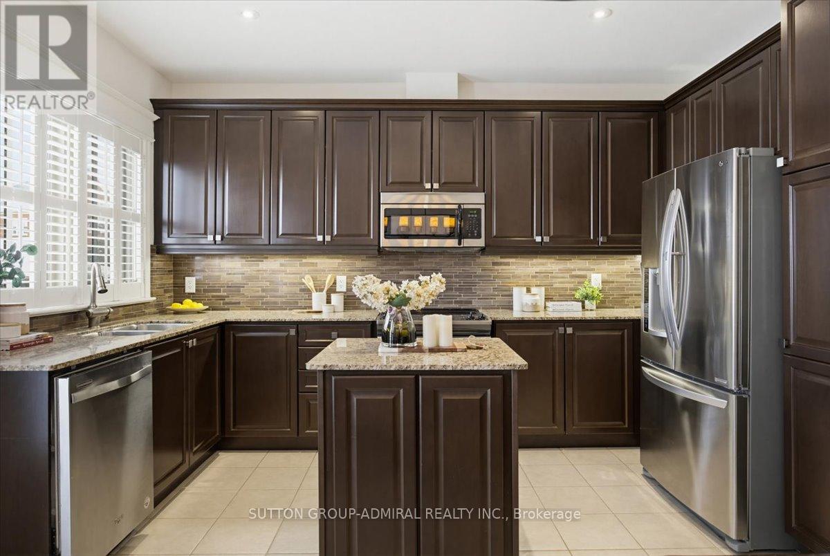 68 Southvale Drive, Vaughan, Ontario  L6A 0Y6 - Photo 15 - N12749810