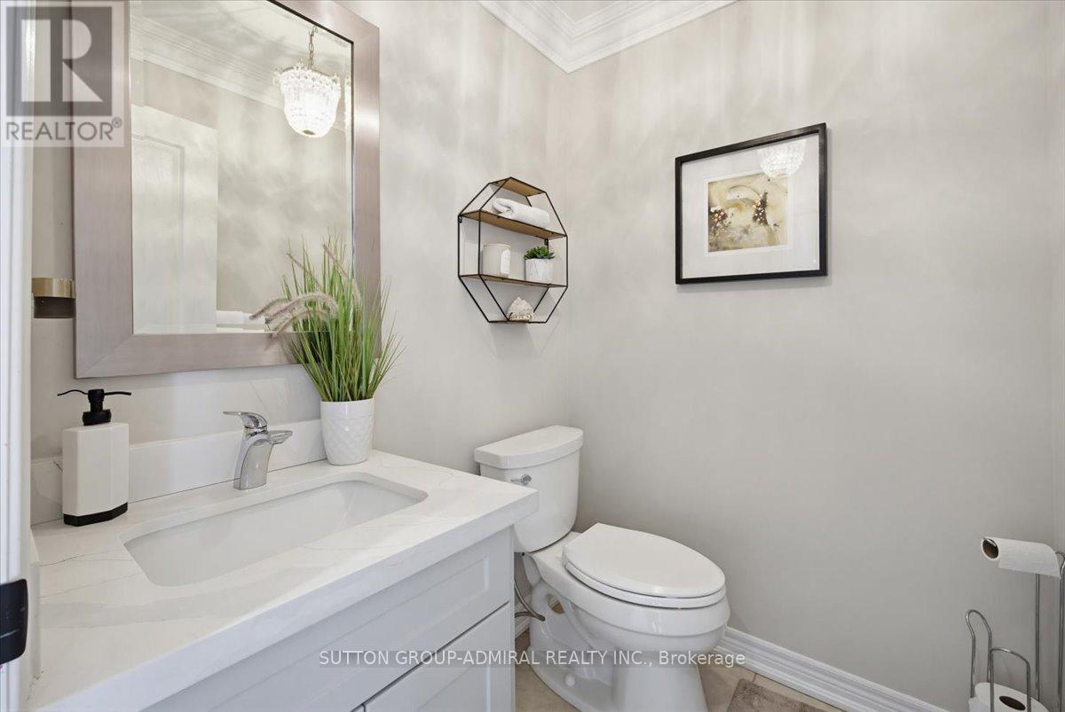 68 Southvale Drive, Vaughan, Ontario  L6A 0Y6 - Photo 18 - N12749810