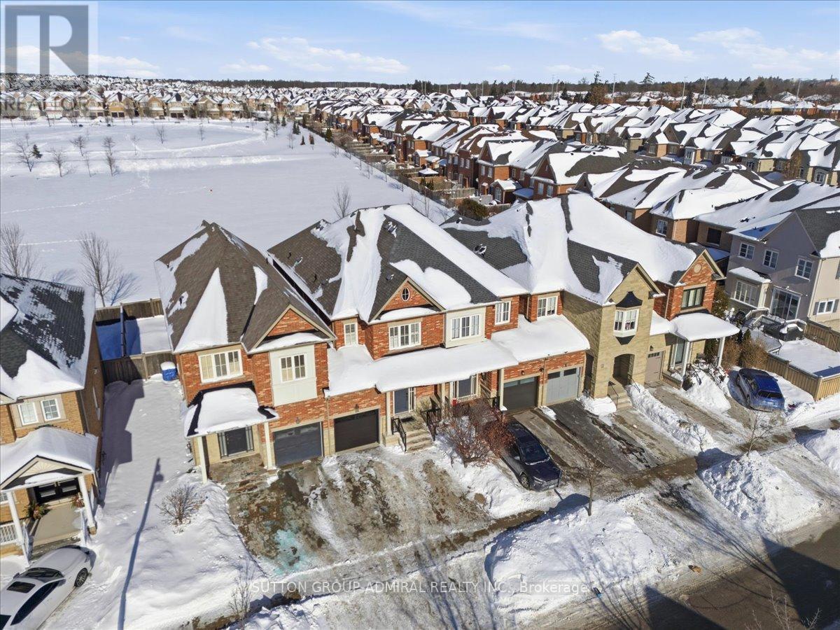 68 Southvale Drive, Vaughan, Ontario  L6A 0Y6 - Photo 40 - N12749810