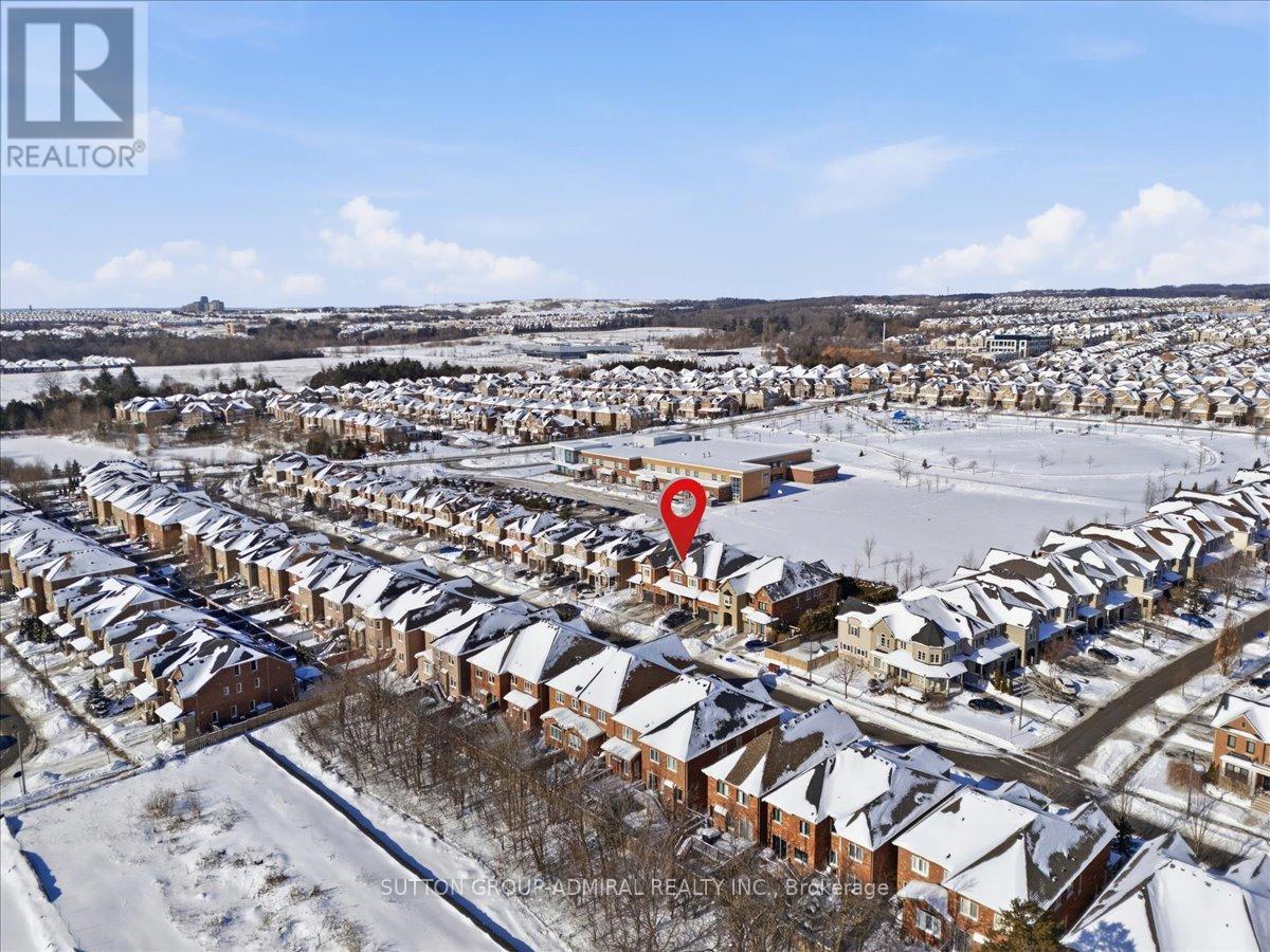 68 Southvale Drive, Vaughan, Ontario  L6A 0Y6 - Photo 43 - N12749810