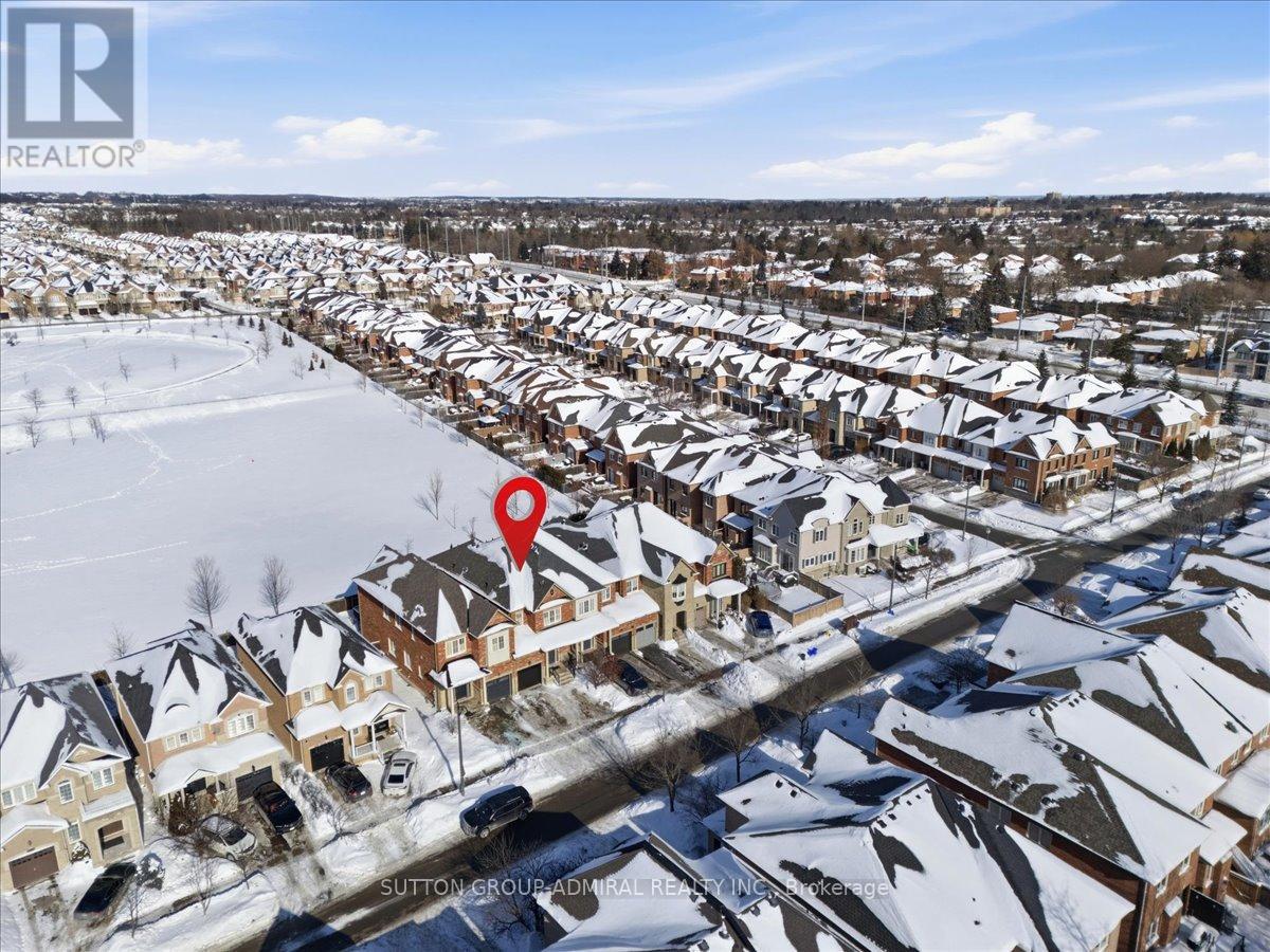 68 Southvale Drive, Vaughan, Ontario  L6A 0Y6 - Photo 44 - N12749810