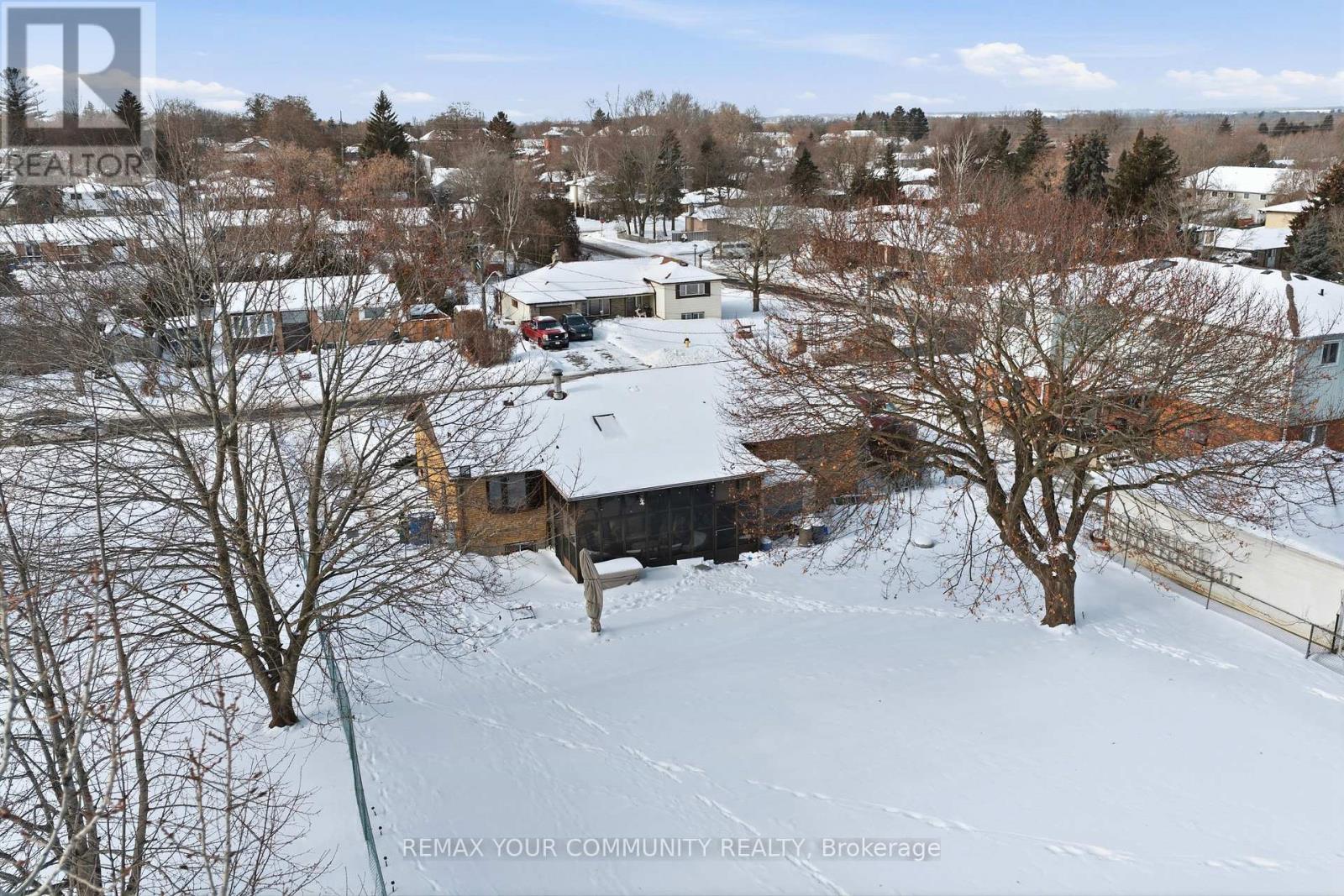 233 East Street, East Gwillimbury, Ontario  L9N 1K8 - Photo 45 - N12749824