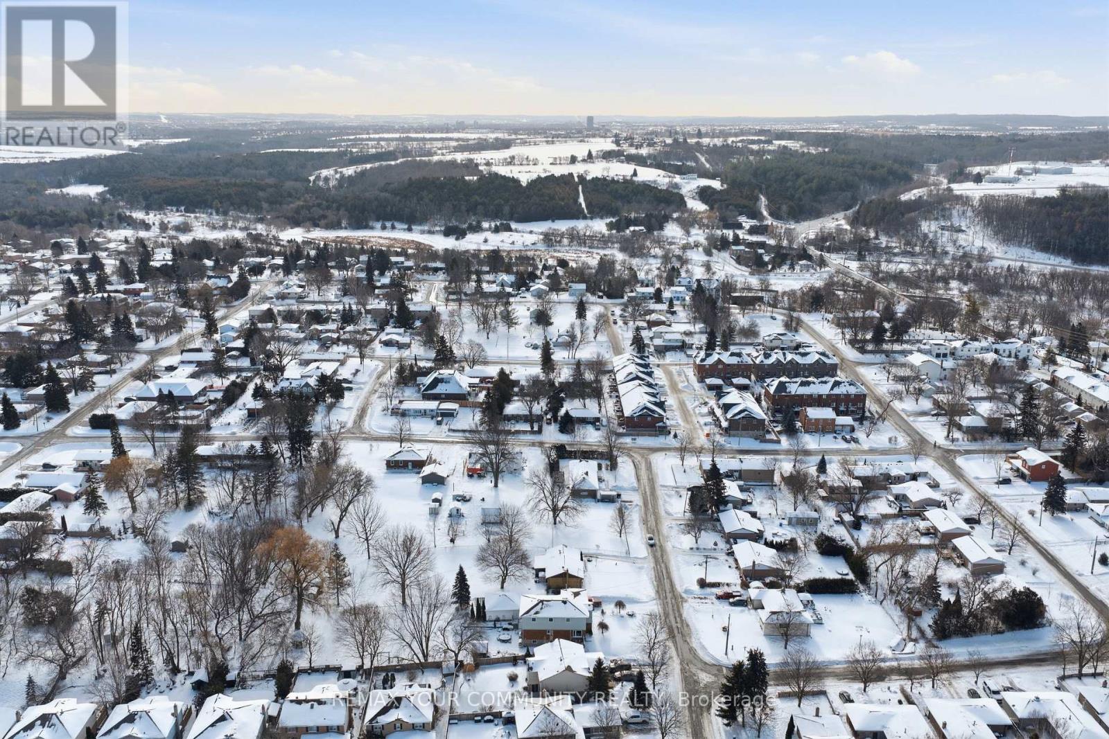 233 East Street, East Gwillimbury, Ontario  L9N 1K8 - Photo 47 - N12749824