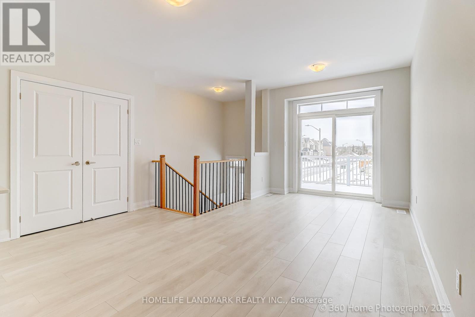 119 Seguin Street, Richmond Hill, Ontario  L4E 1N2 - Photo 3 - N12749860