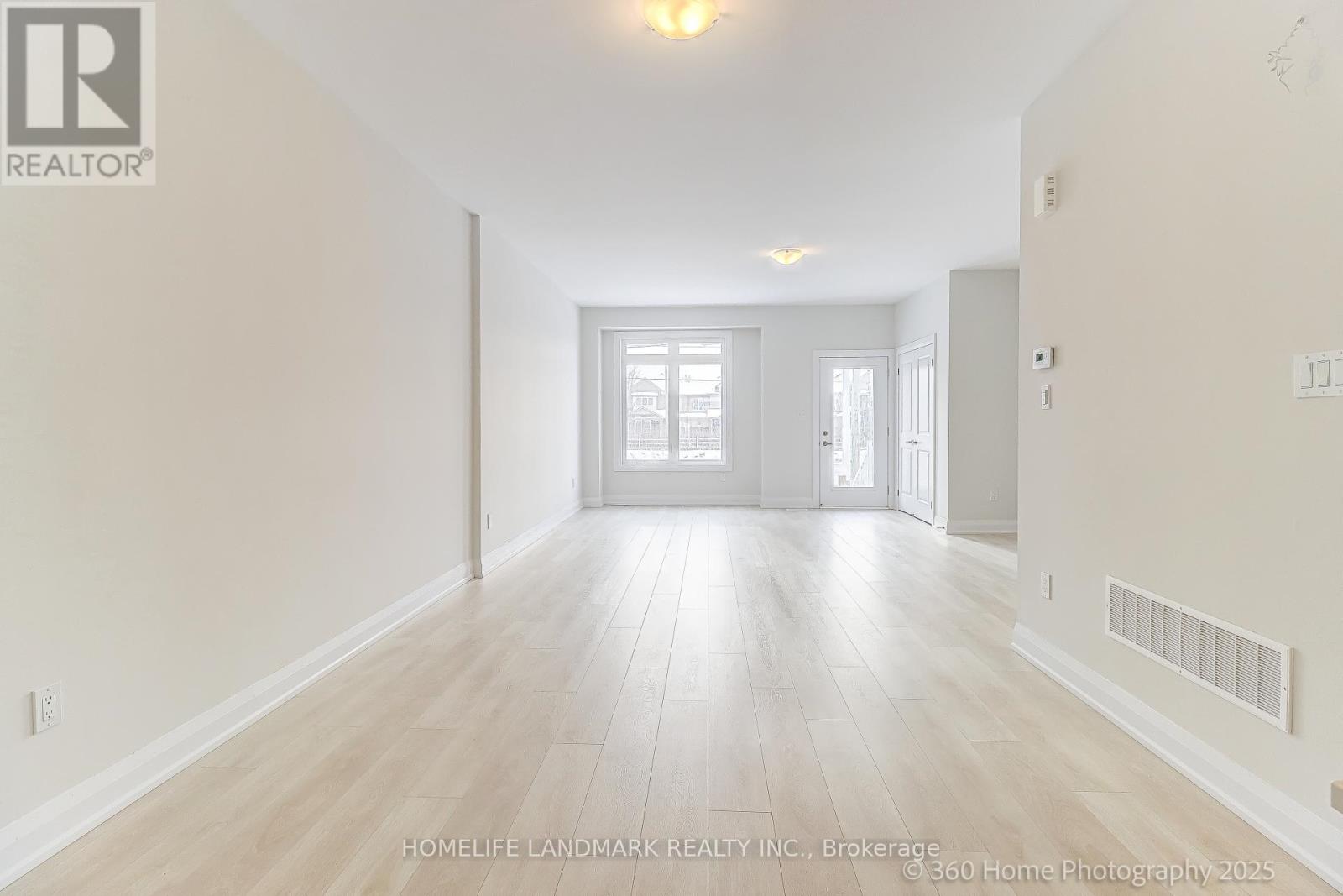 119 Seguin Street, Richmond Hill, Ontario  L4E 1N2 - Photo 7 - N12749860