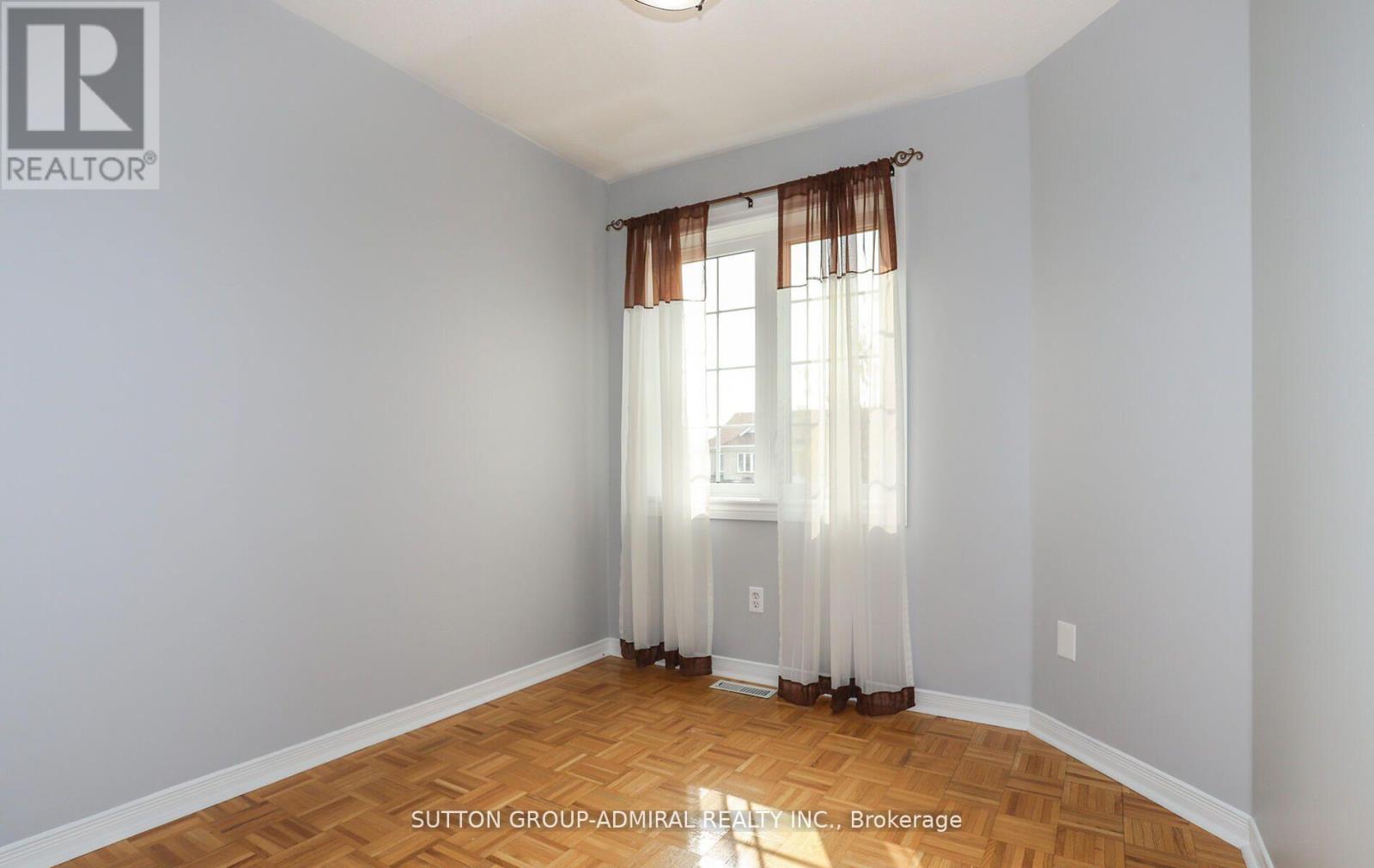 49 National Pine Drive, Vaughan, Ontario  L6A 3M3 - Photo 15 - N12749896