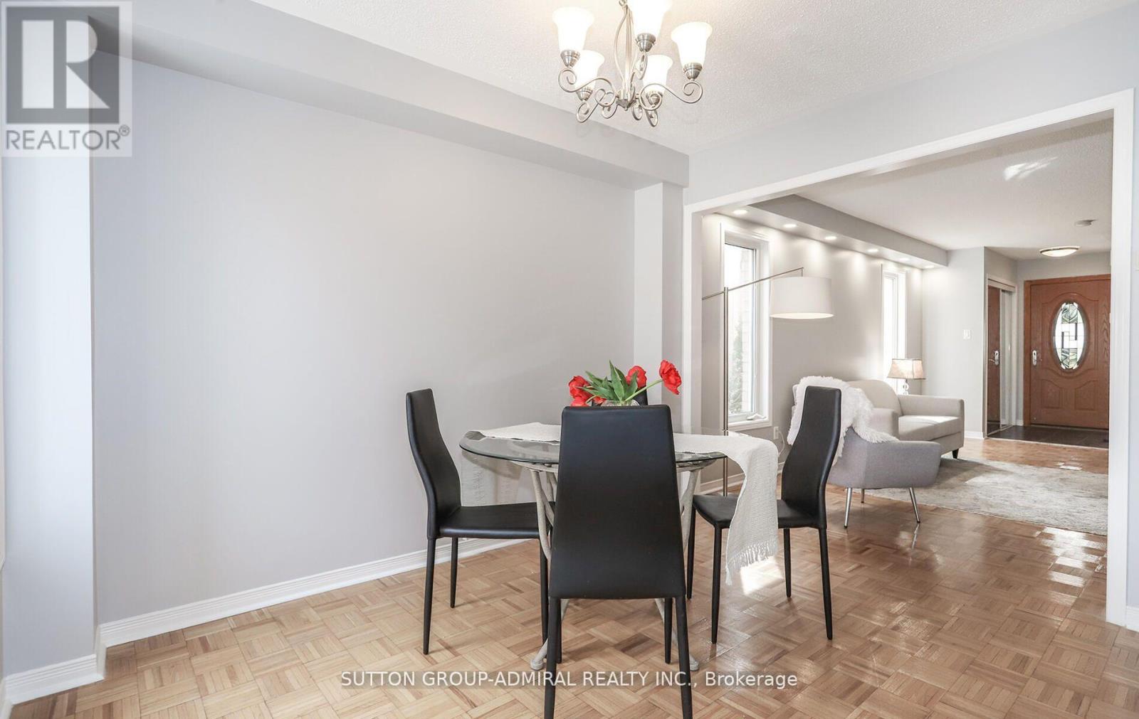 49 National Pine Drive, Vaughan, Ontario  L6A 3M3 - Photo 8 - N12749896