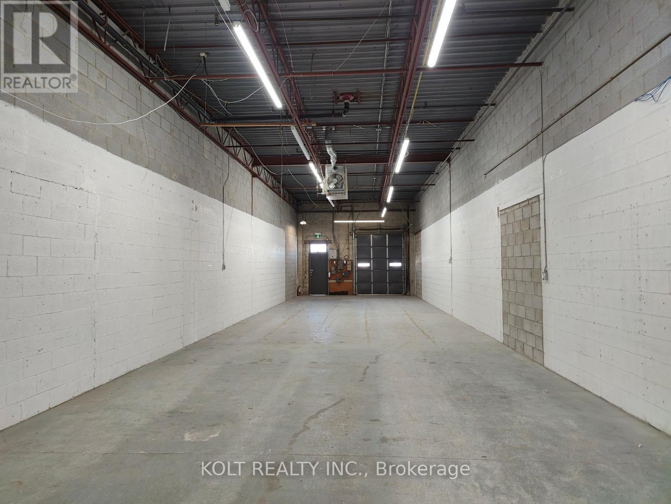 24 - 300 Esna Park Drive, Markham, Ontario  L3R 1H3 - Photo 5 - N12455006