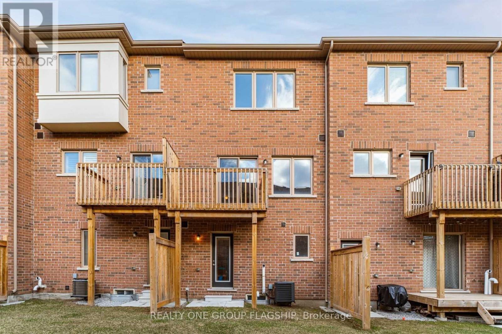 51 Aspen Hills Road, Brampton, Ontario  L6Y 6E4 - Photo 27 - W12705236