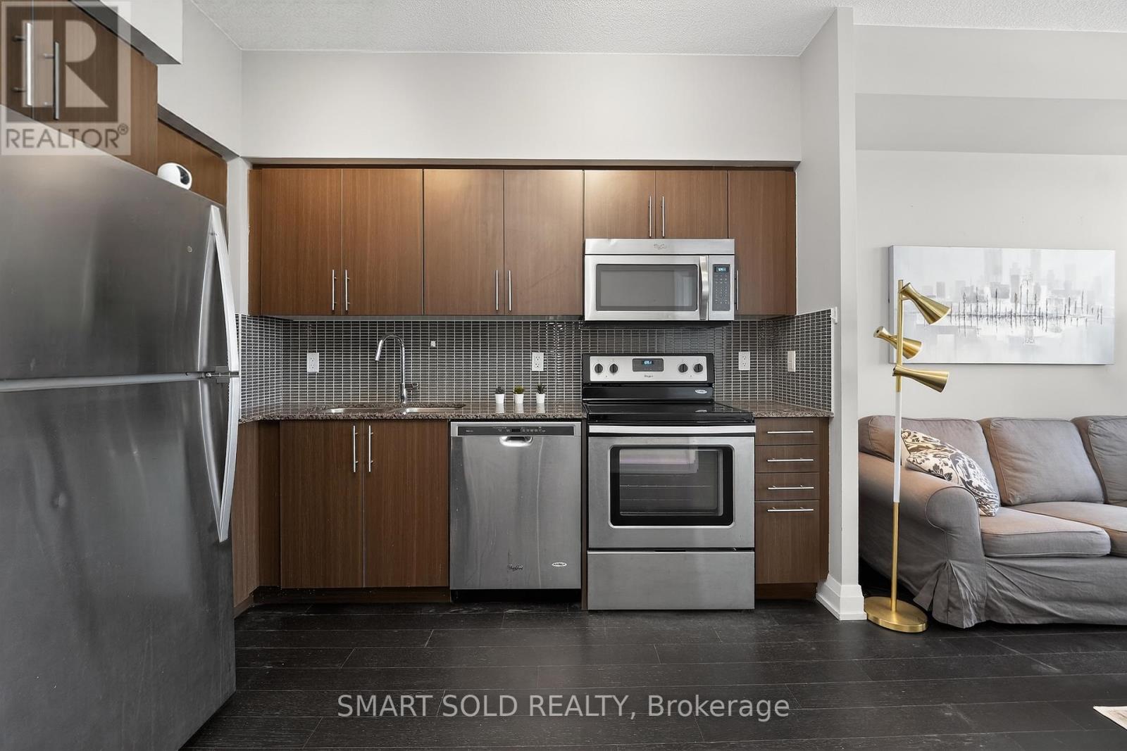 712 - 65 Speers Road, Oakville, Ontario  L6K 0J1 - Photo 11 - W12664946