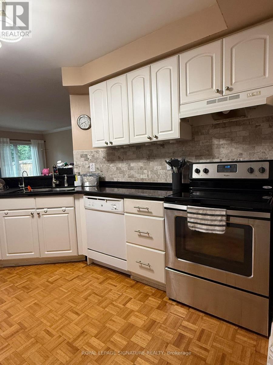 1133 Westview Terrace, Oakville, Ontario  L6M 3M1 - Photo 10 - W12749692