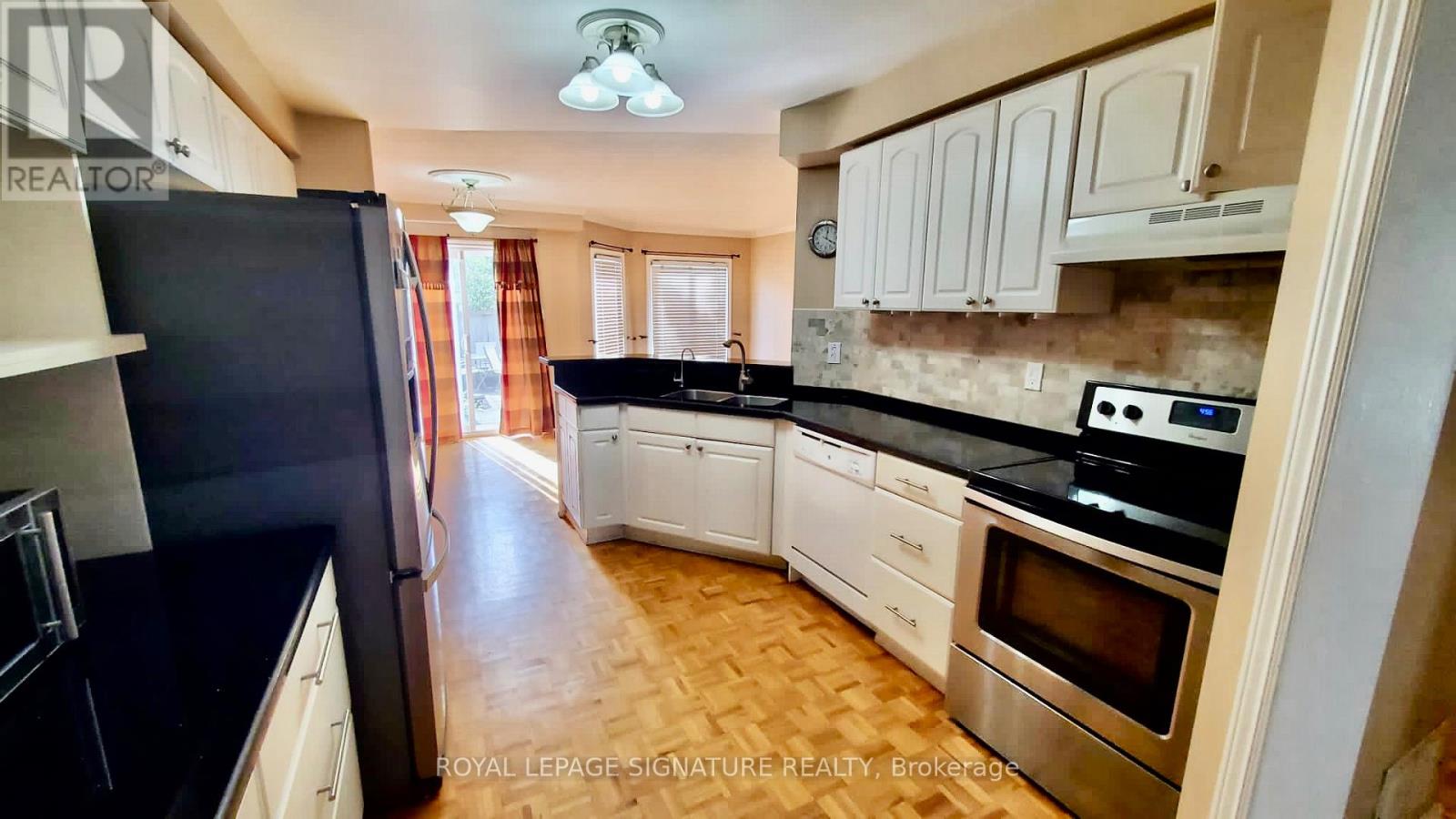 1133 Westview Terrace, Oakville, Ontario  L6M 3M1 - Photo 11 - W12749692