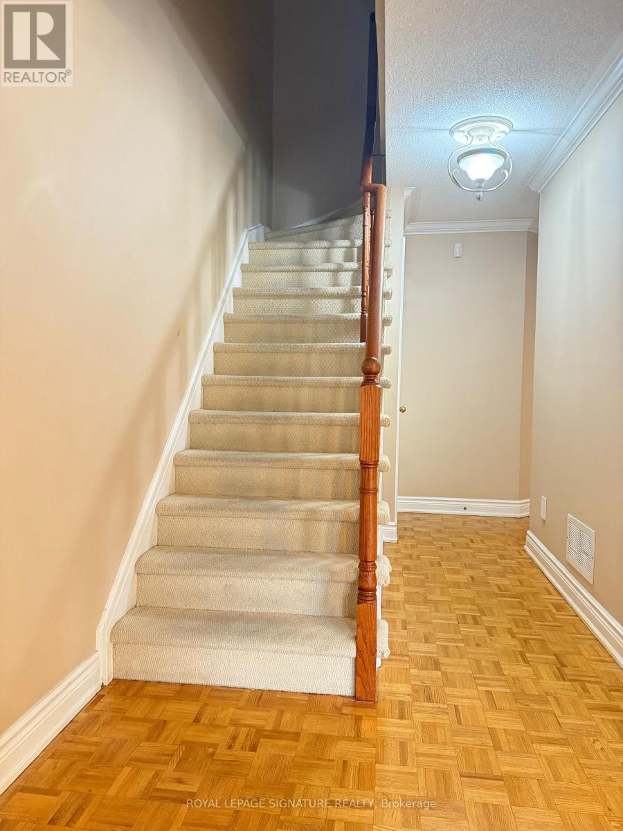 1133 Westview Terrace, Oakville, Ontario  L6M 3M1 - Photo 8 - W12749692