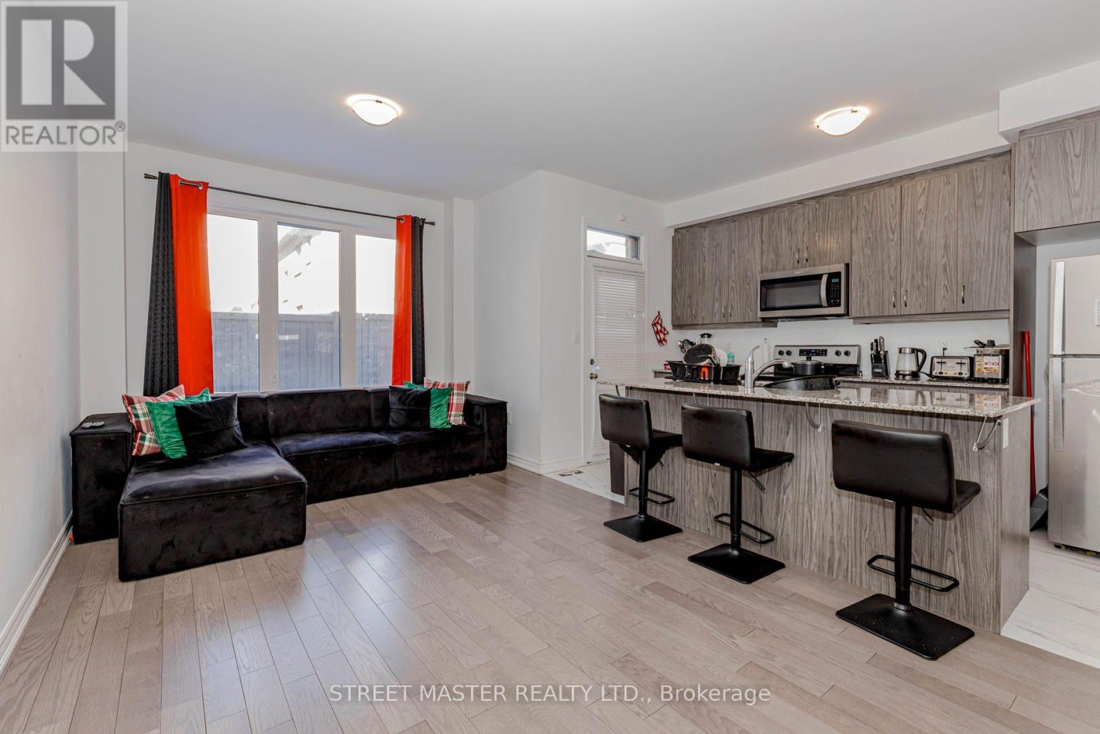 90 Keppel Circle, Brampton, Ontario  L7A 0B6 - Photo 12 - W12749734