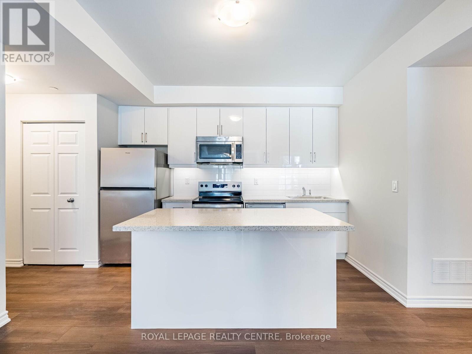 16 - 10 Carnation Avenue, Toronto, Ontario  M8V 0B8 - Photo 14 - W12749746