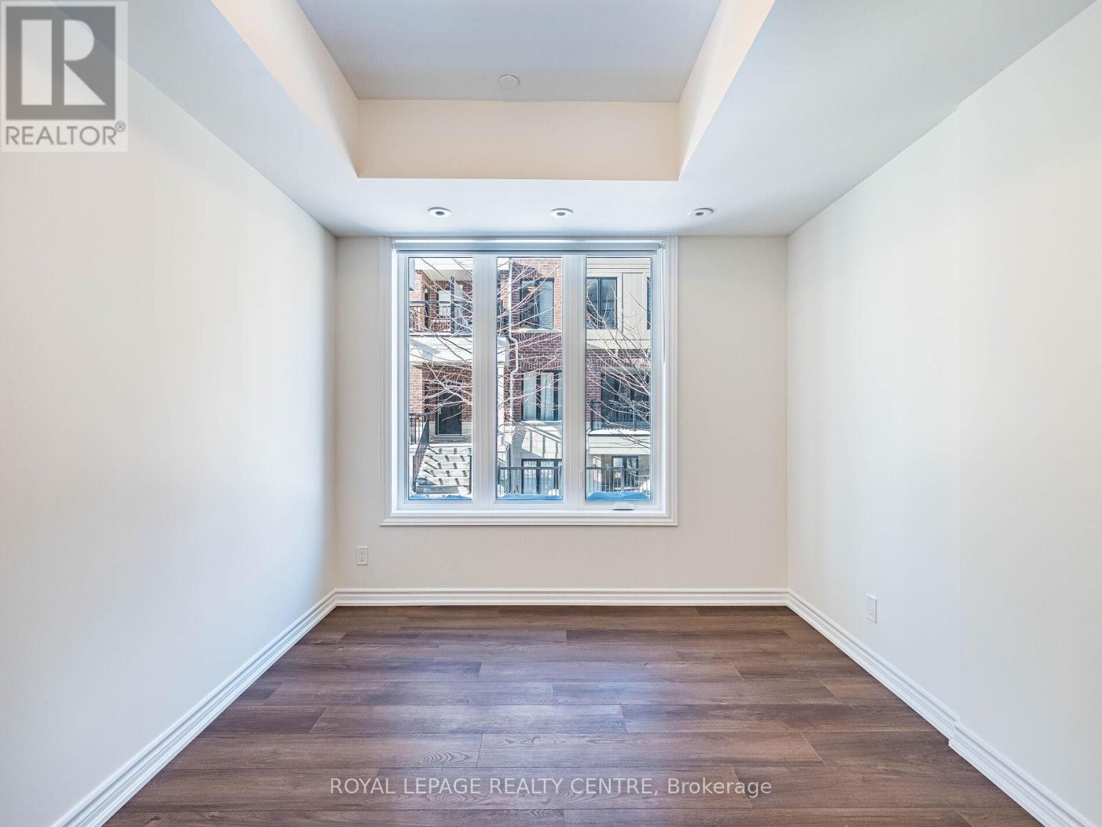 16 - 10 Carnation Avenue, Toronto, Ontario  M8V 0B8 - Photo 34 - W12749746