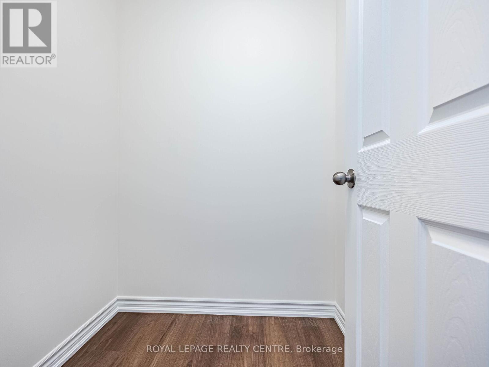 16 - 10 Carnation Avenue, Toronto, Ontario  M8V 0B8 - Photo 37 - W12749746