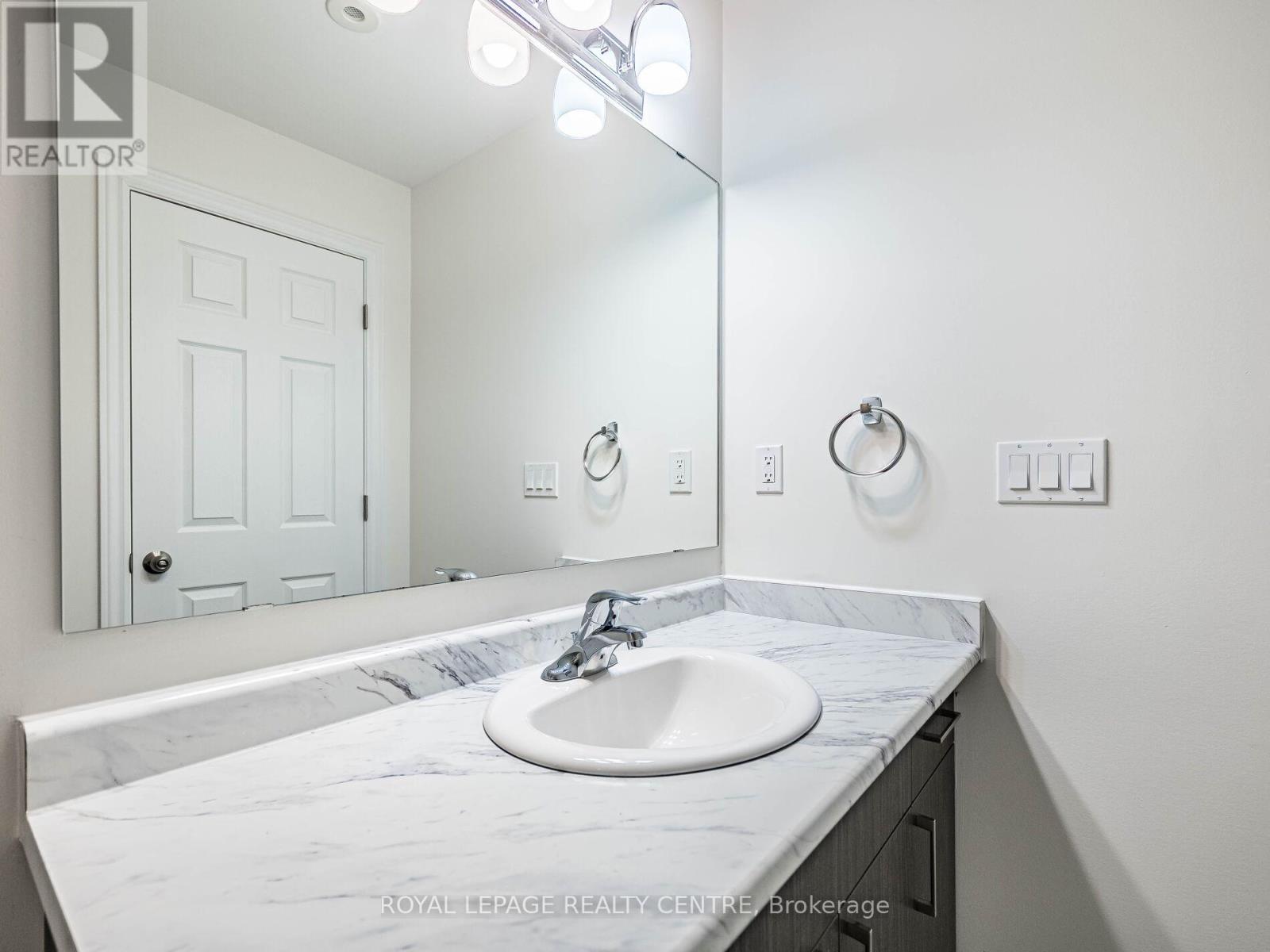 16 - 10 Carnation Avenue, Toronto, Ontario  M8V 0B8 - Photo 41 - W12749746