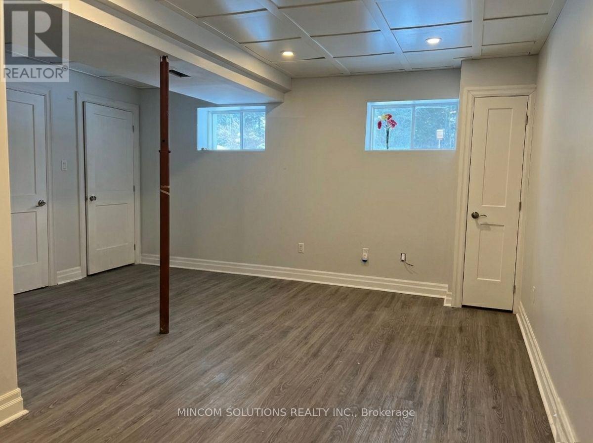 Lower - 20 Park Road, Tiny, Ontario  L0L 1P0 - Photo 2 - S12749156