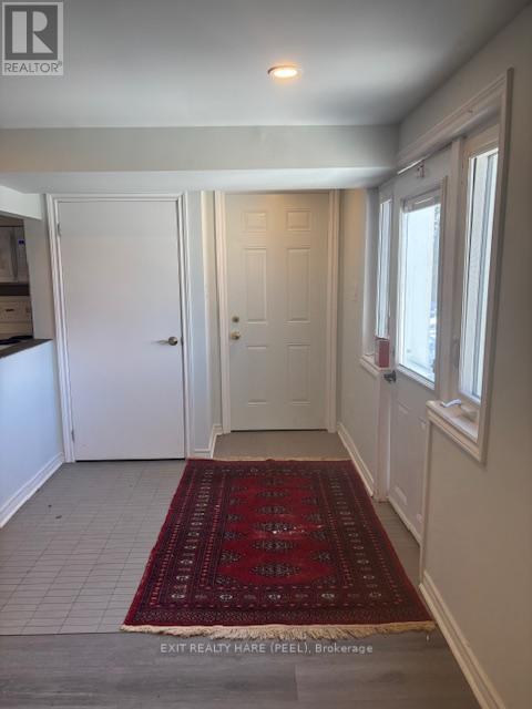 Basement - 6 Lyndfield Crescent, Brampton, Ontario  L6W 2P5 - Photo 3 - W12749760