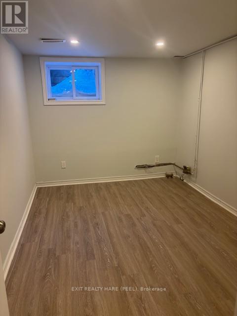 Basement - 6 Lyndfield Crescent, Brampton, Ontario  L6W 2P5 - Photo 6 - W12749760