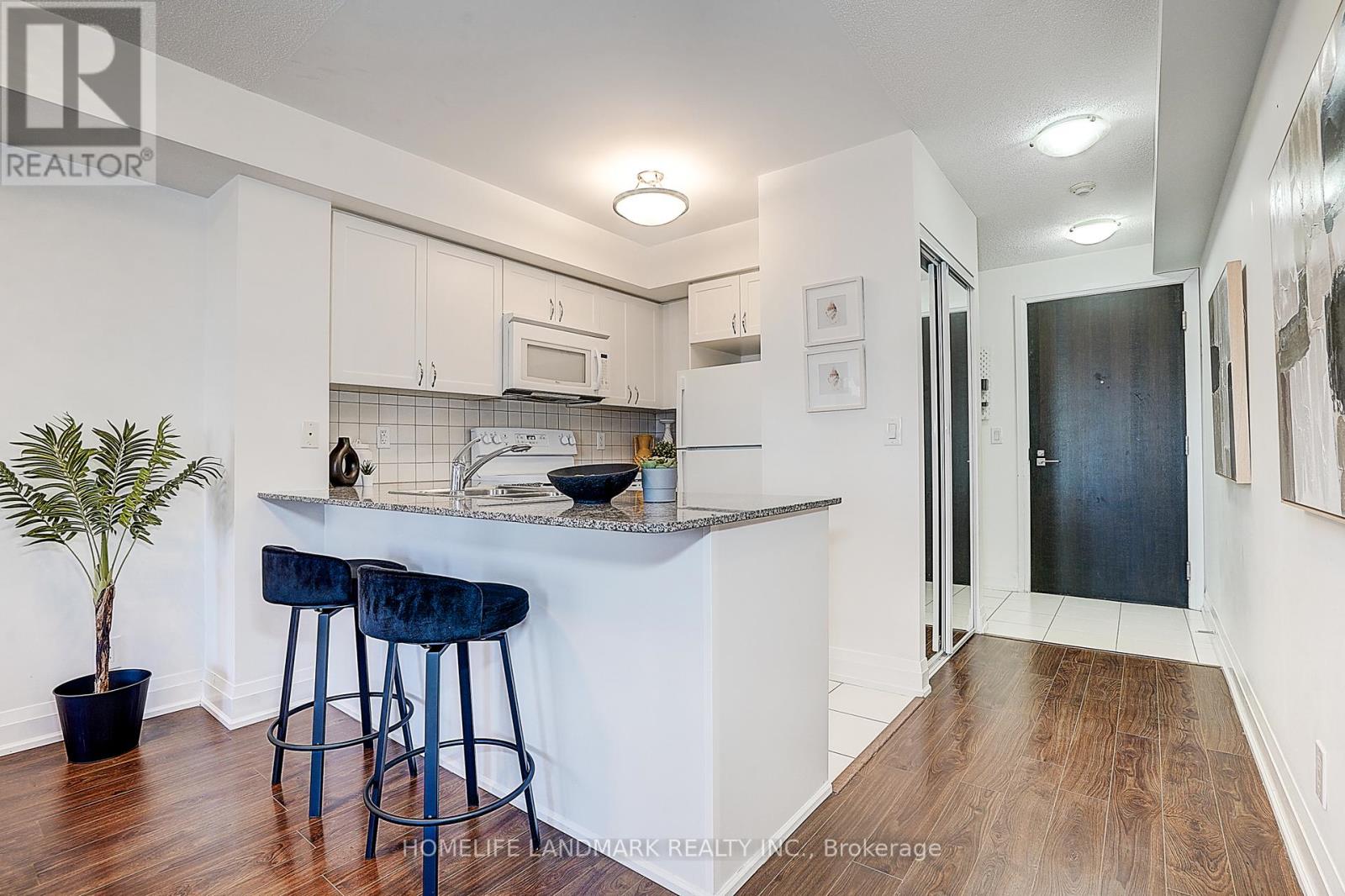 716 - 1070 Sheppard Avenue W, Toronto, Ontario  M3J 0G8 - Photo 12 - W12749770