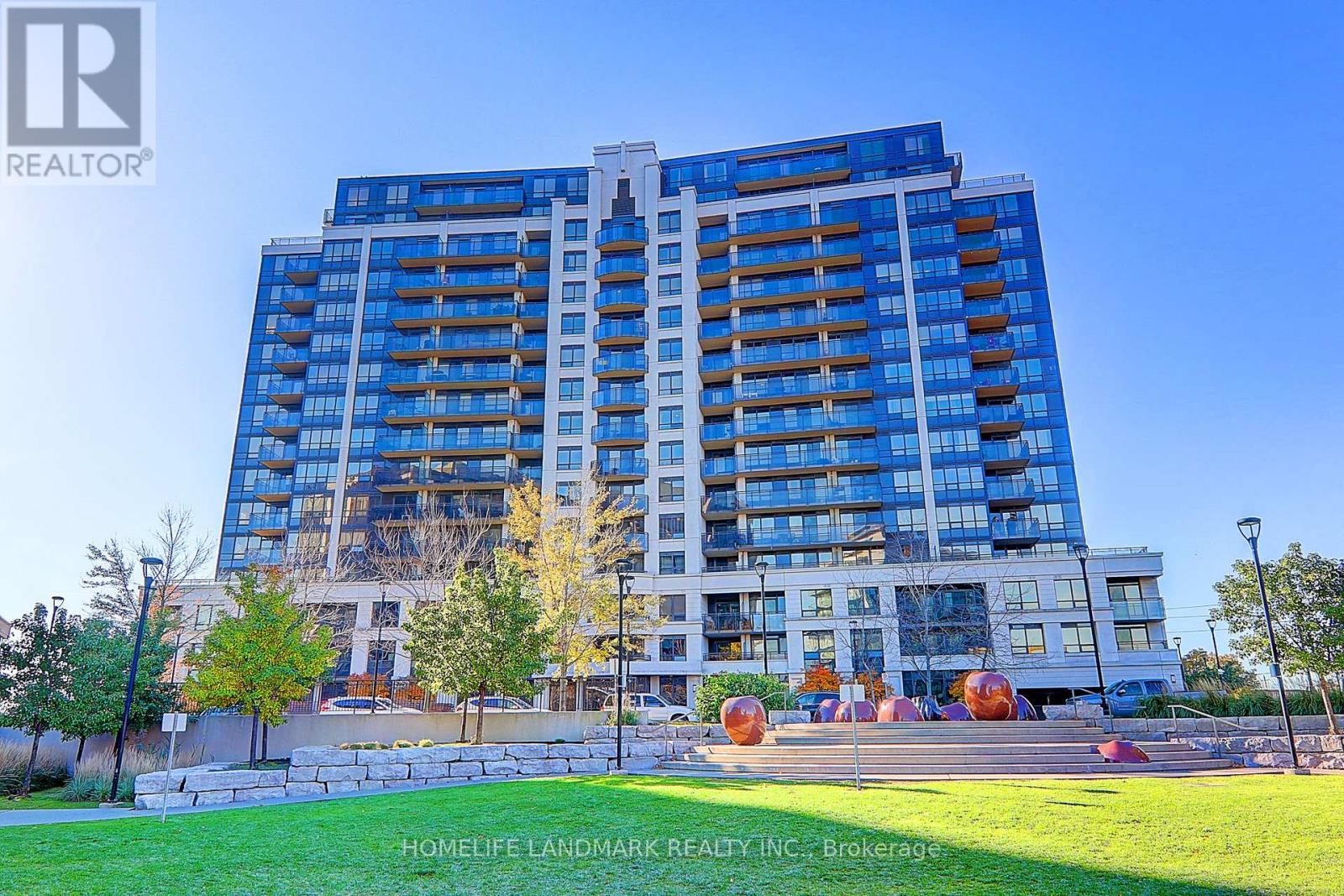 716 - 1070 Sheppard Avenue W, Toronto, Ontario  M3J 0G8 - Photo 2 - W12749770