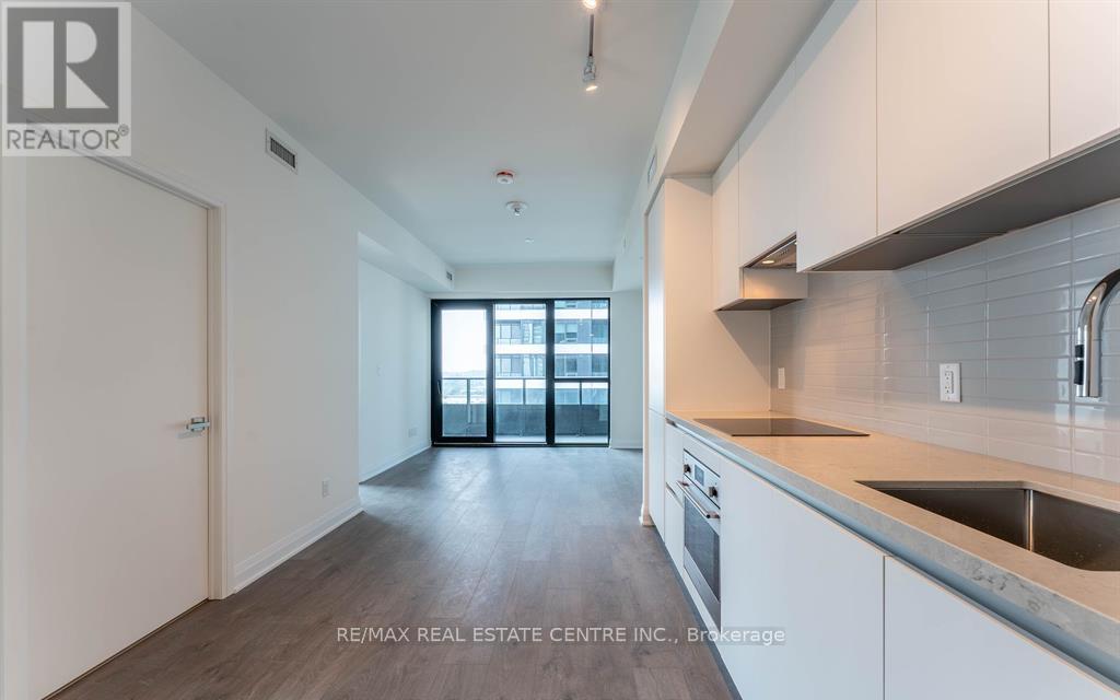 4207 - 4015 The Exchange Street E, Mississauga, Ontario  L5B 0N9 - Photo 5 - W12749782