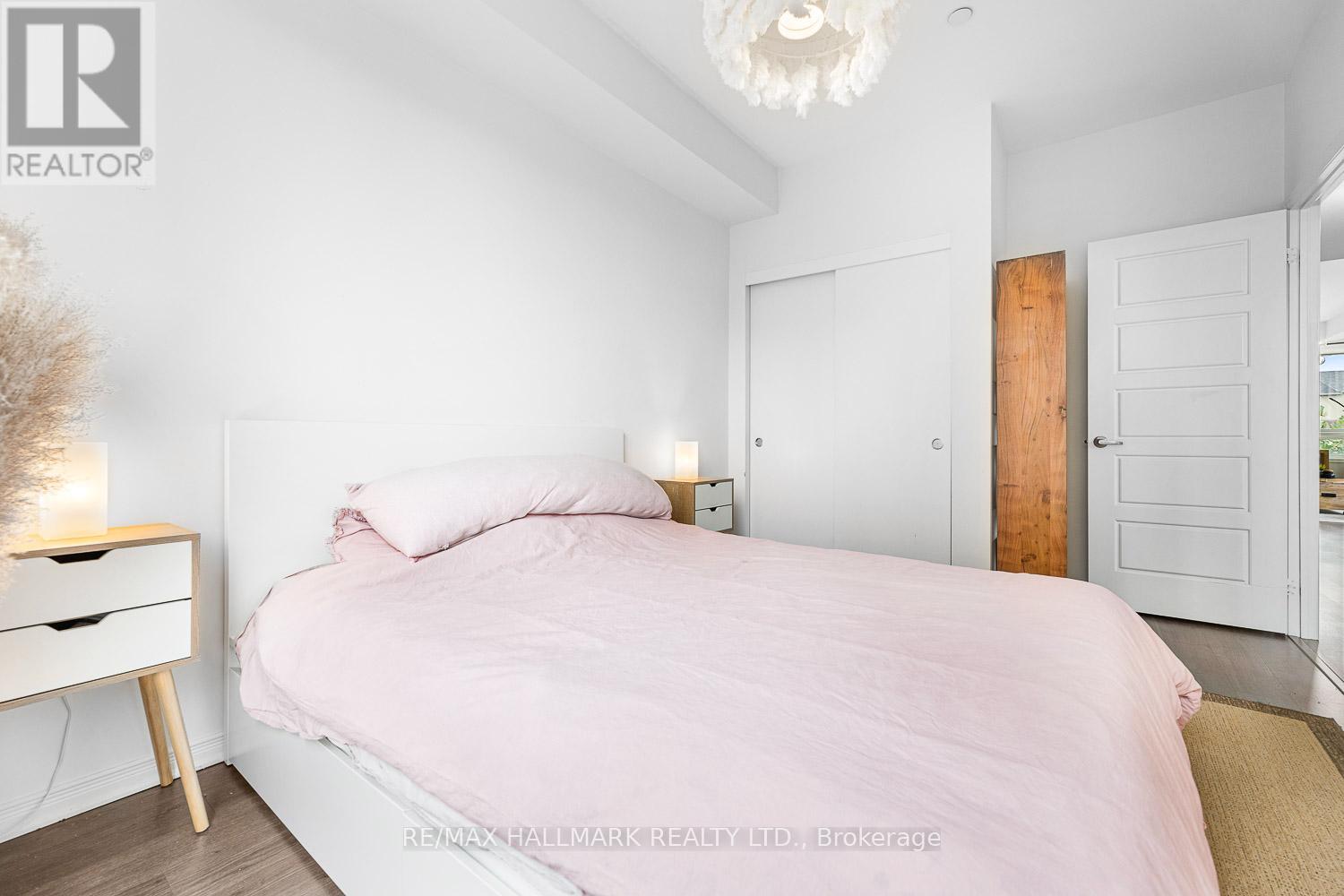 201 - 1110 Briar Hill Avenue, Toronto, Ontario  M6B 0A9 - Photo 18 - W12749800