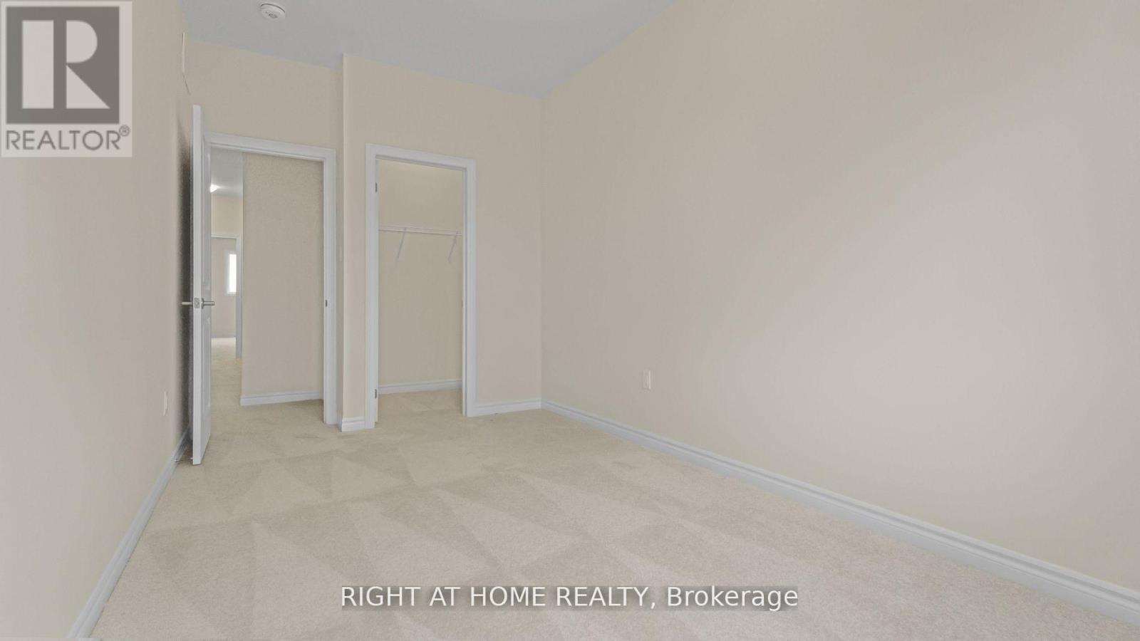 1428 Almonte Drive, Burlington, Ontario  L7P 0V8 - Photo 22 - W12749802