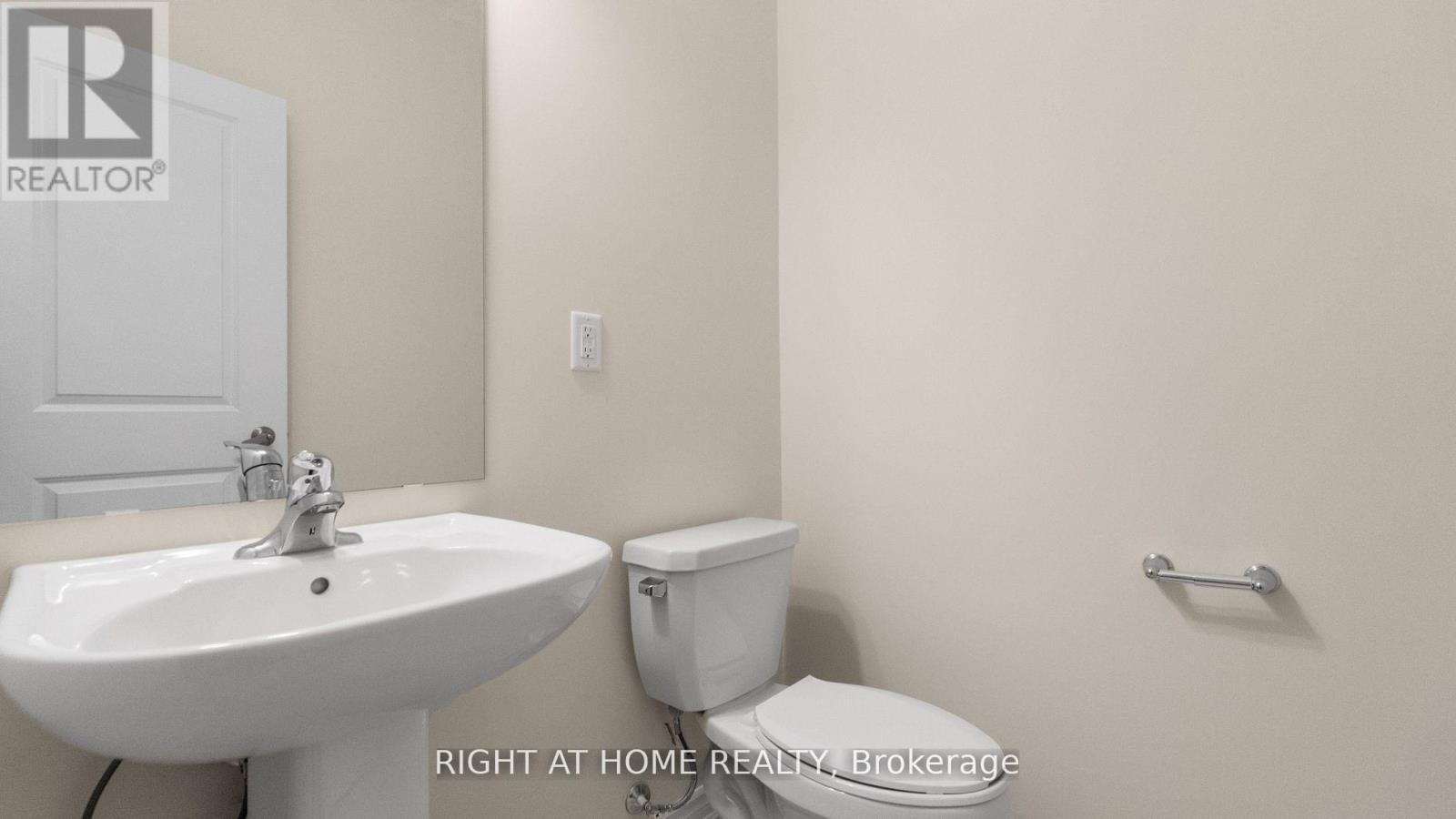 1428 Almonte Drive, Burlington, Ontario  L7P 0V8 - Photo 28 - W12749802