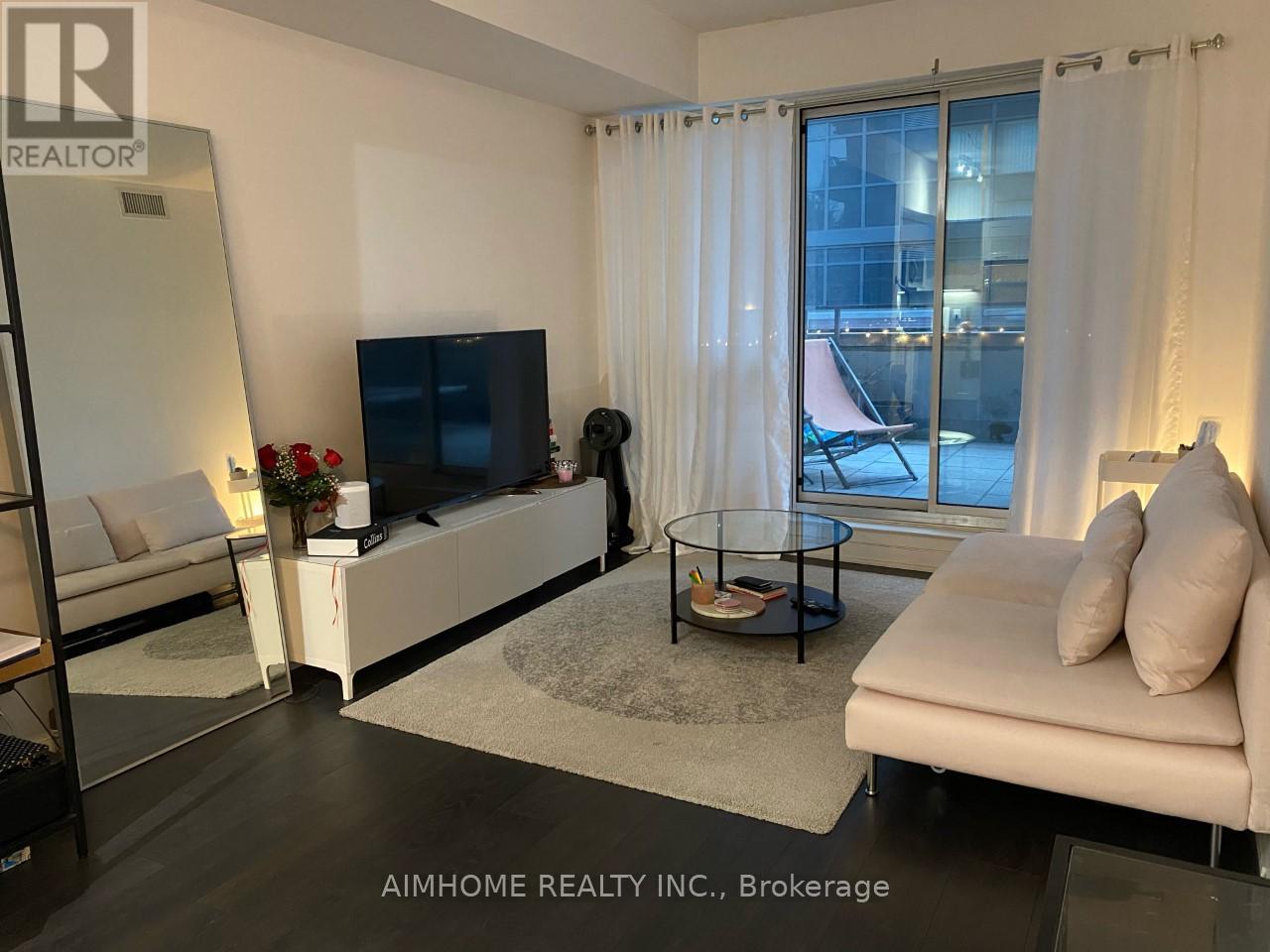 307 - 2212 Lake Shore Boulevard, Toronto, Ontario  M8V 0C2 - Photo 4 - W12749826