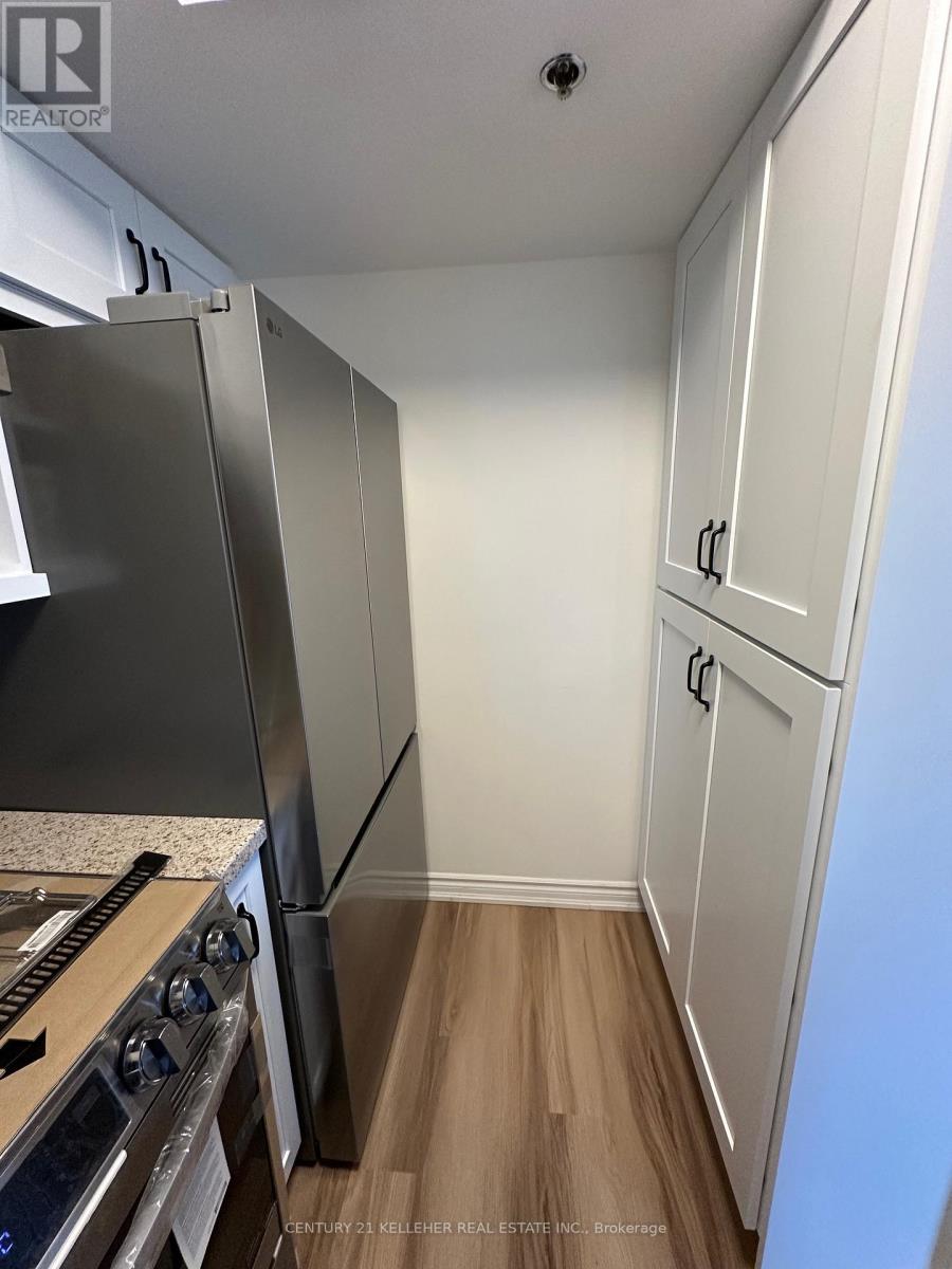 707 - 4640 Kimbermount Avenue, Mississauga, Ontario  L5M 5W6 - Photo 9 - W12749850