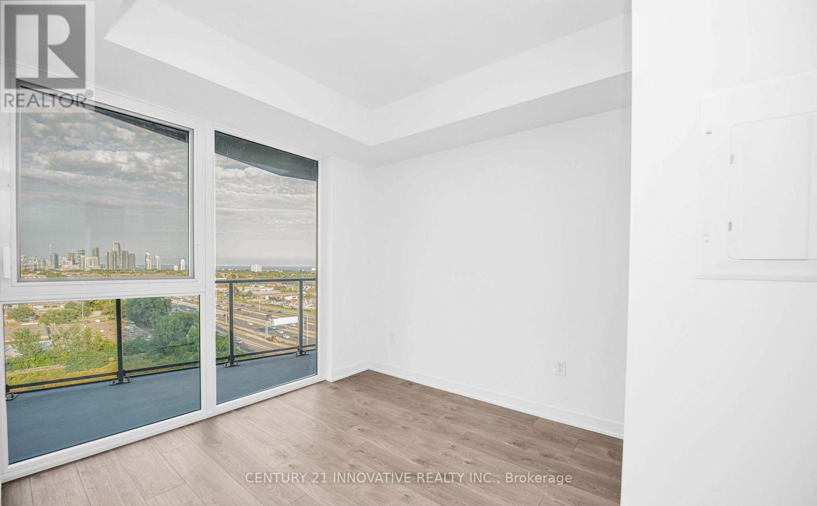 1104 - 36 Zorra Street, Toronto, Ontario  M8Z 4Z7 - Photo 4 - W12749906