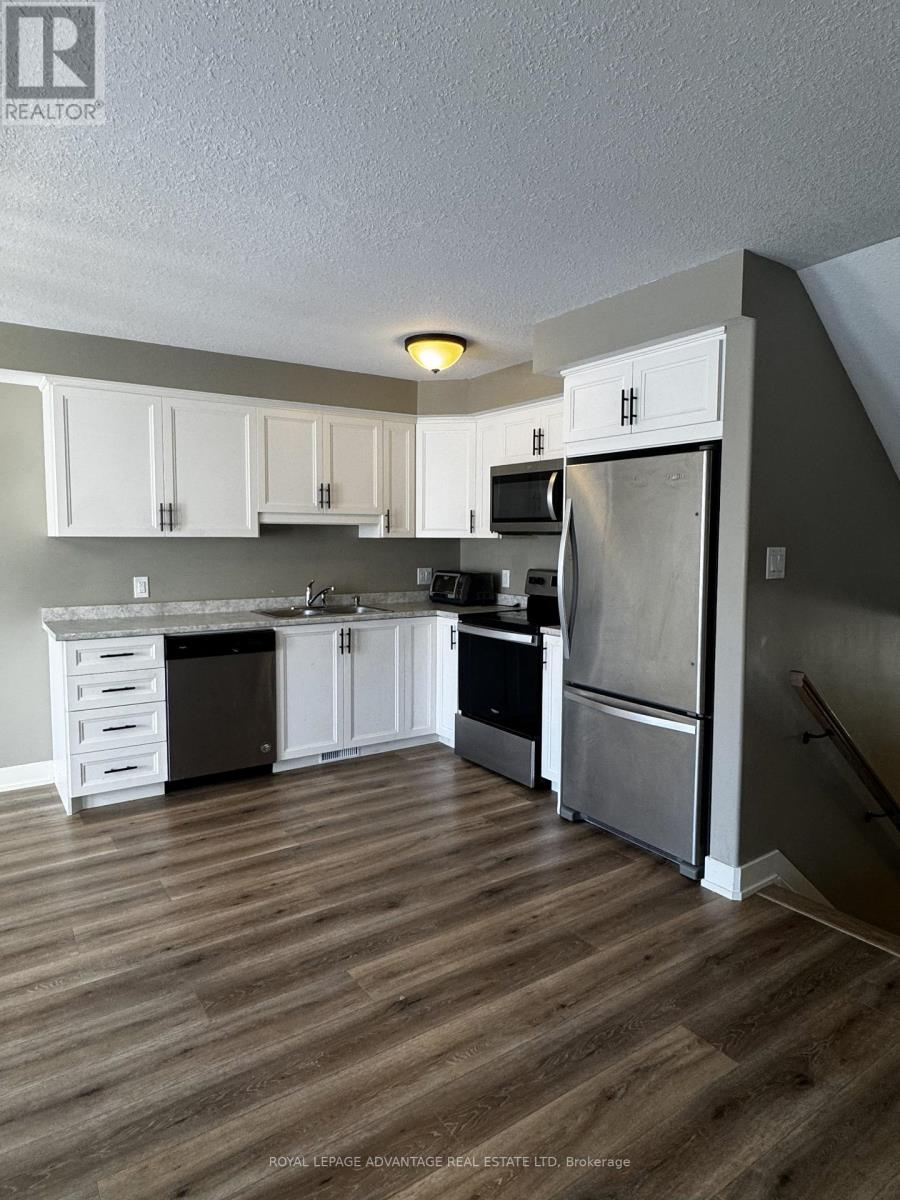 5 Staples Boulevard, Smiths Falls, Ontario  K7A 0A2 - Photo 6 - X12523920