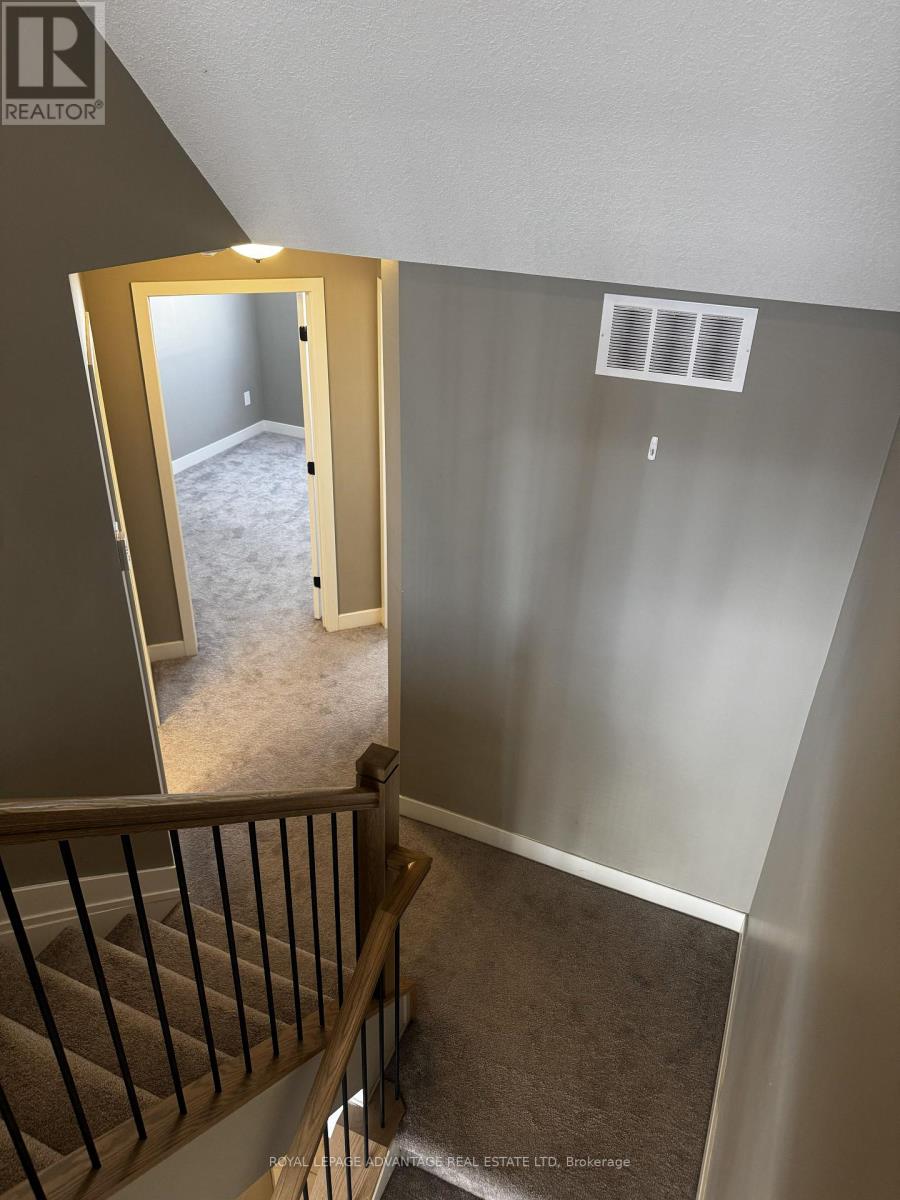 5 Staples Boulevard, Smiths Falls, Ontario  K7A 0A2 - Photo 9 - X12523920