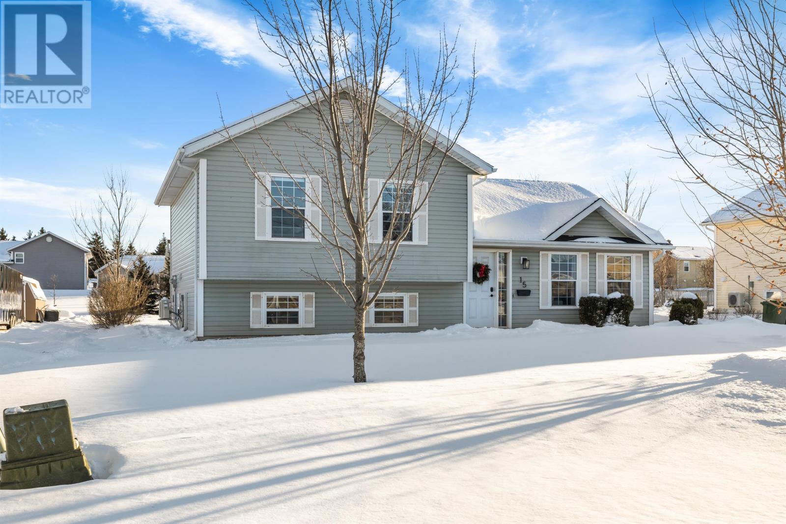 15 Barbour Circle, Charlottetown, Prince Edward Island  C1A 9S9 - Photo 2 - 202601922