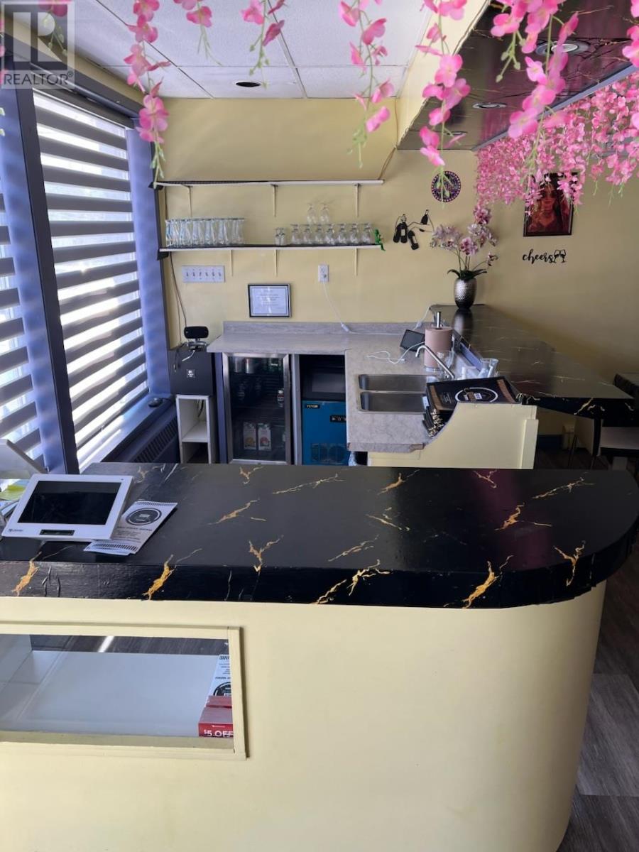 51 Grafton Street, Charlottetown, Prince Edward Island  C1A 1K8 - Photo 2 - 202601925