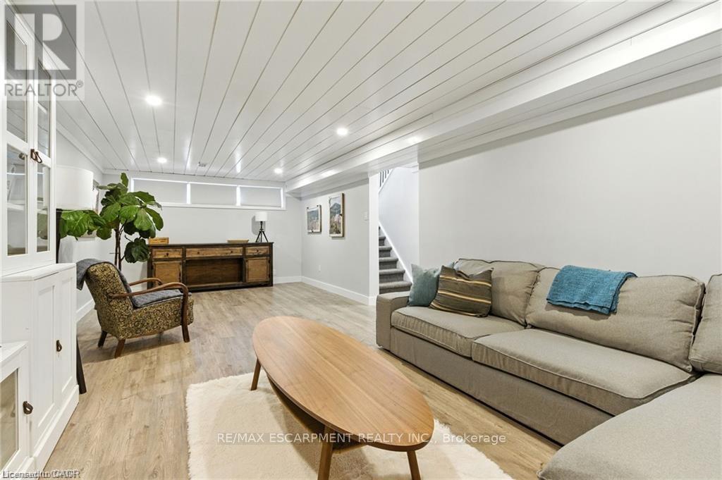 19 Wallace Place, Haldimand, Ontario  N3W 1G4 - Photo 30 - X12749706