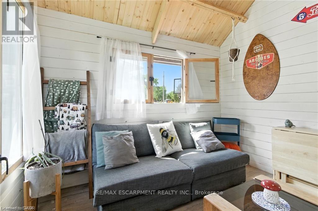 19 Wallace Place, Haldimand, Ontario  N3W 1G4 - Photo 48 - X12749706