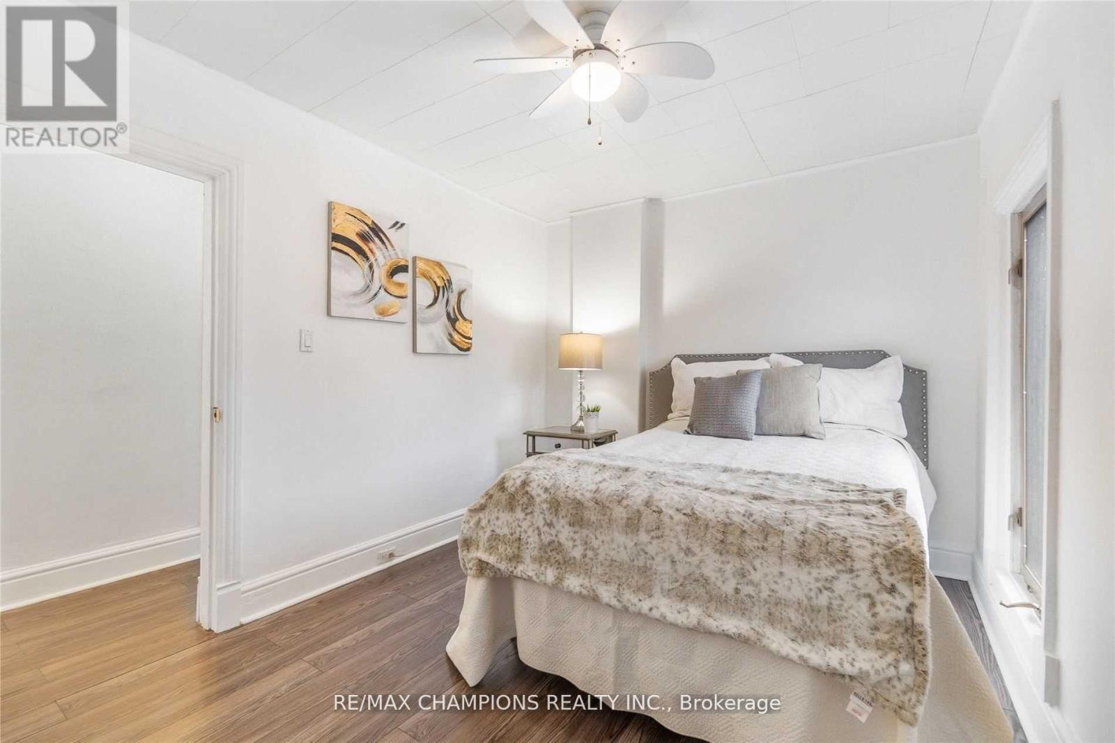 133 Victoria Avenue, Hamilton, Ontario  L8L 5E6 - Photo 4 - X12749730