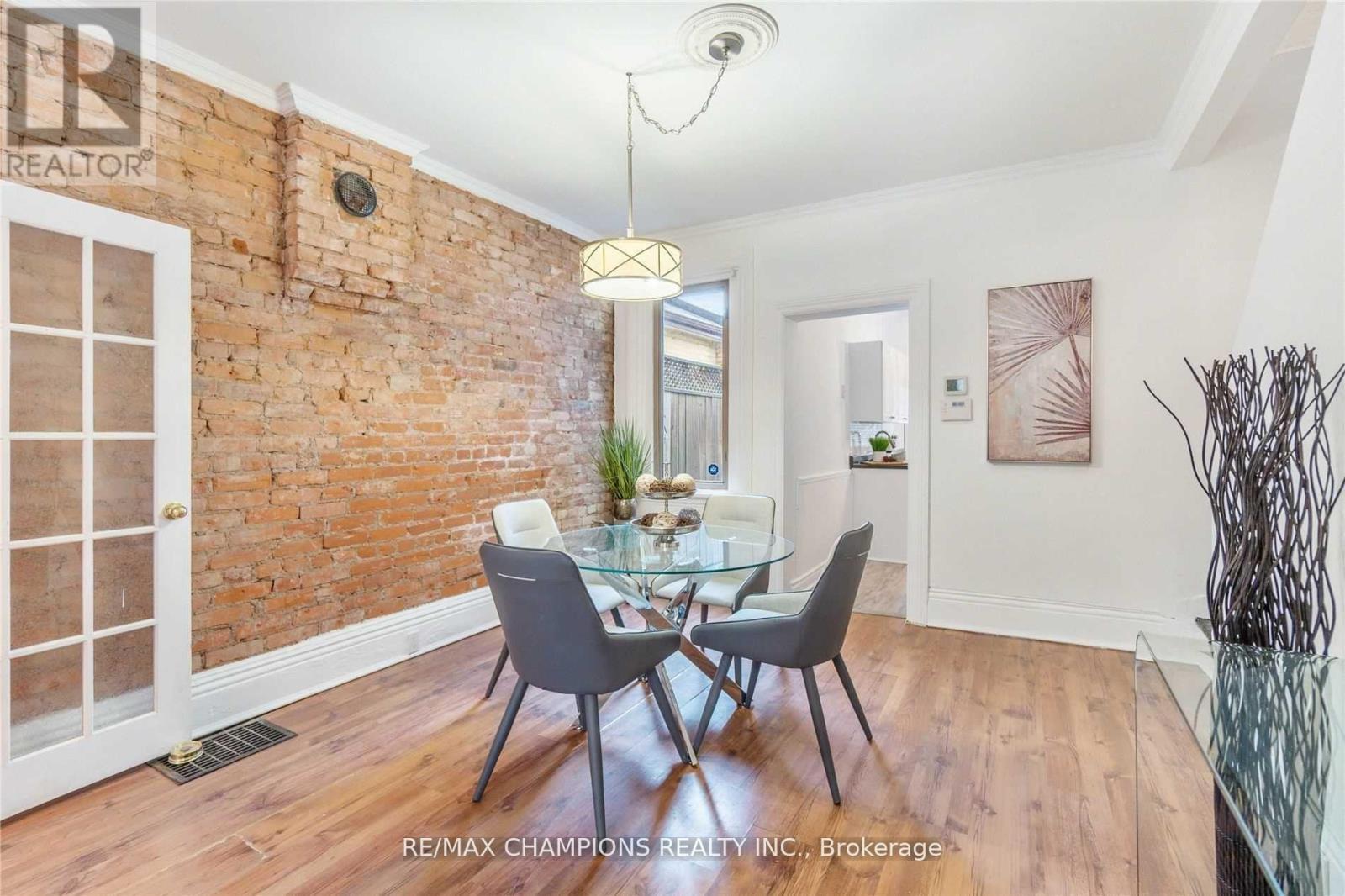 133 Victoria Avenue, Hamilton, Ontario  L8L 5E6 - Photo 6 - X12749730