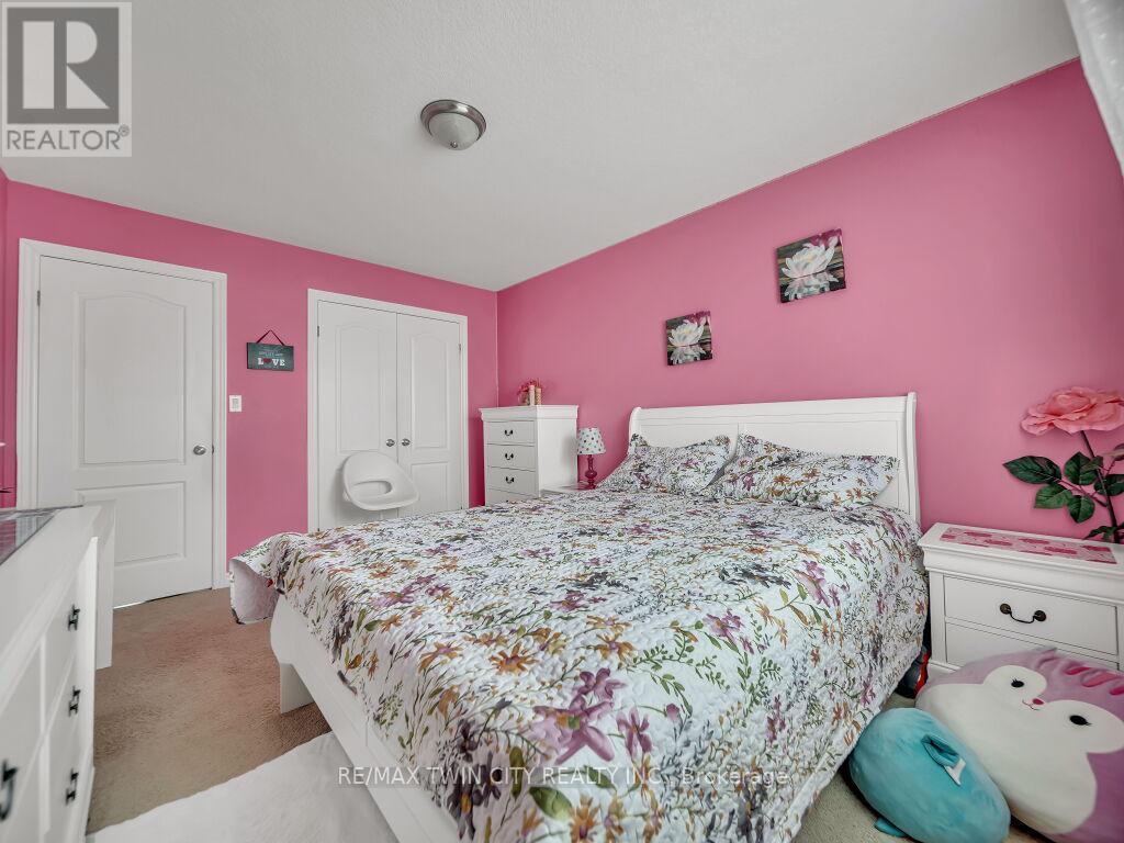 46 Woodbine Avenue, Kitchener, Ontario  N2R 1V1 - Photo 35 - X12749816