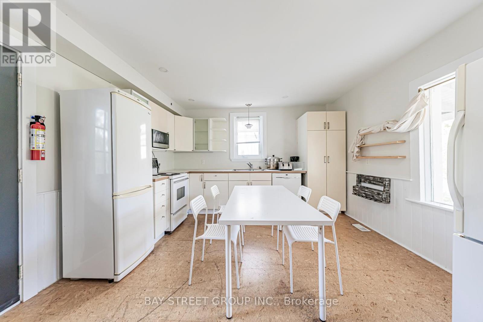 64 Sherbourne Street, Port Hope, Ontario  L1A 1H2 - Photo 11 - X12749888