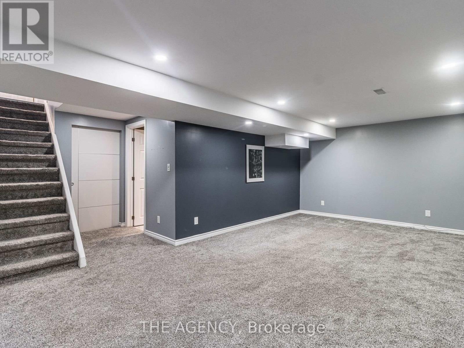 29 Culpepper Drive, Waterloo, Ontario  N2L 5K8 - Photo 24 - X12749930