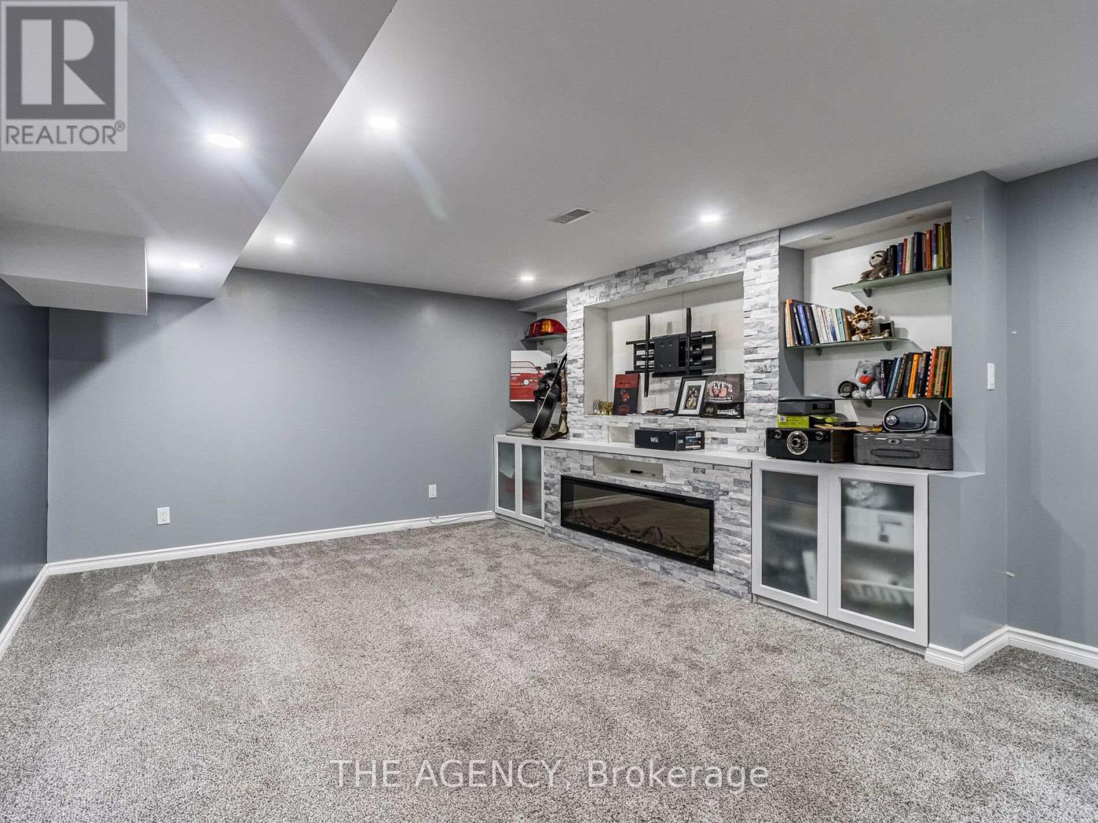 29 Culpepper Drive, Waterloo, Ontario  N2L 5K8 - Photo 25 - X12749930