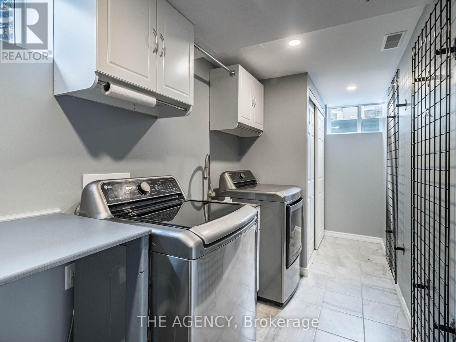 29 Culpepper Drive, Waterloo, Ontario  N2L 5K8 - Photo 32 - X12749930