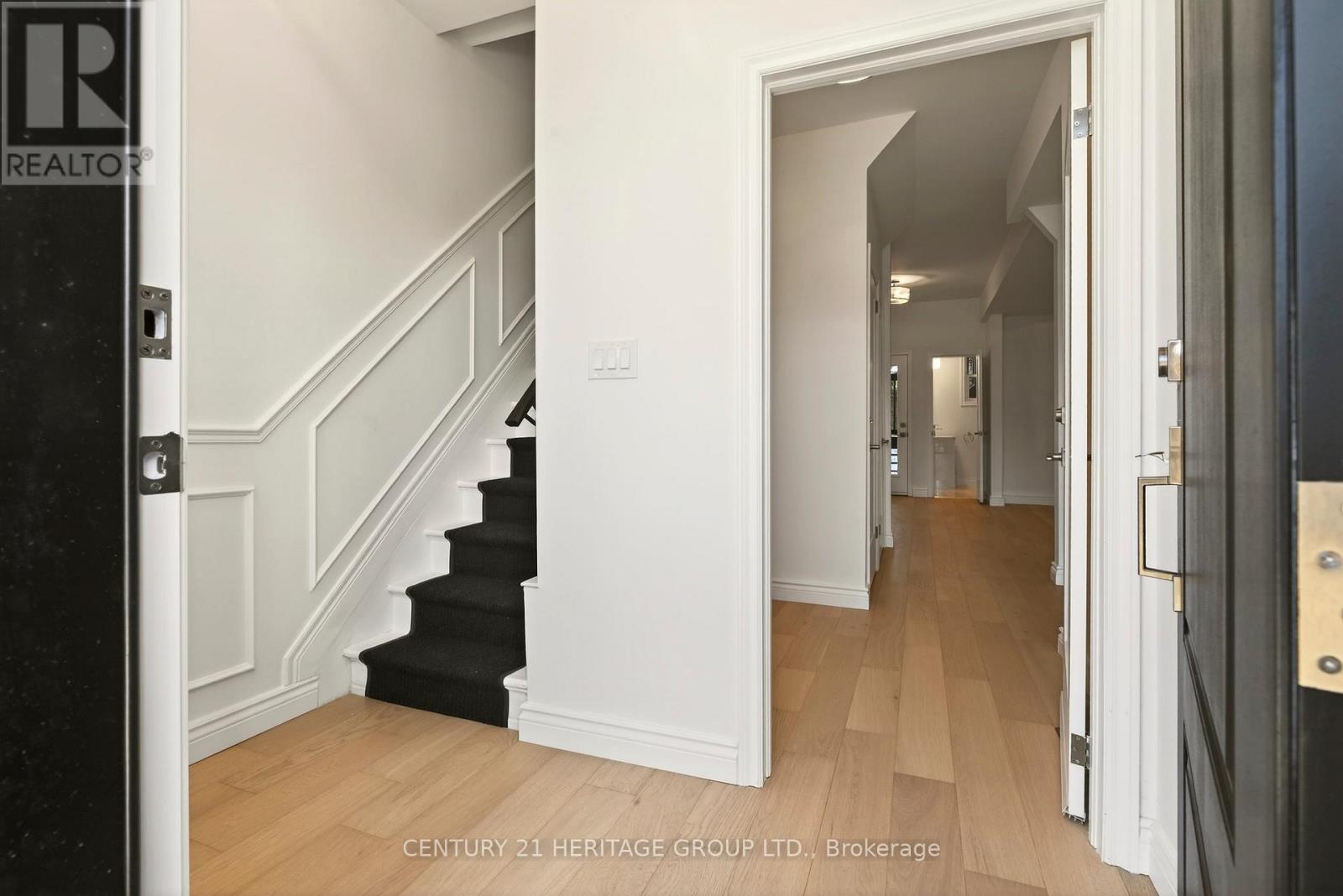 295 Locke Street S, Hamilton, Ontario  L8P 4C3 - Photo 9 - X12749940