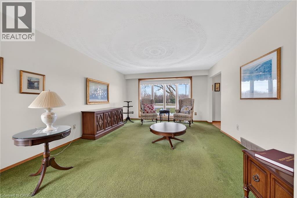 90 Pottruff Road N, Hamilton, Ontario  L8H 2M1 - Photo 11 - 40793842